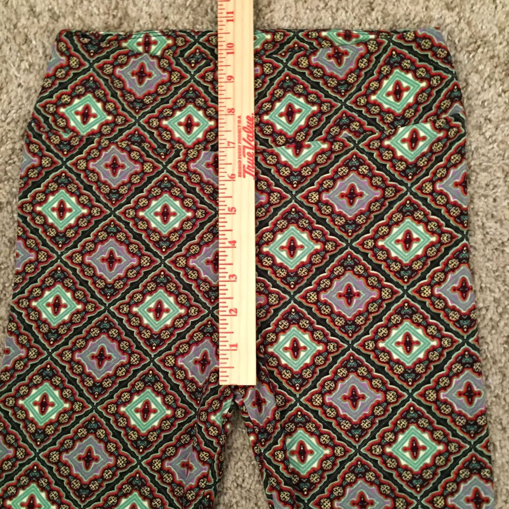 Vintage LuLaRoe Leggings OS One Size Red-Green Geometric Elastic Waist Jogger Womens Infrared? Size 42" / US 20 - 3 Thumbnail