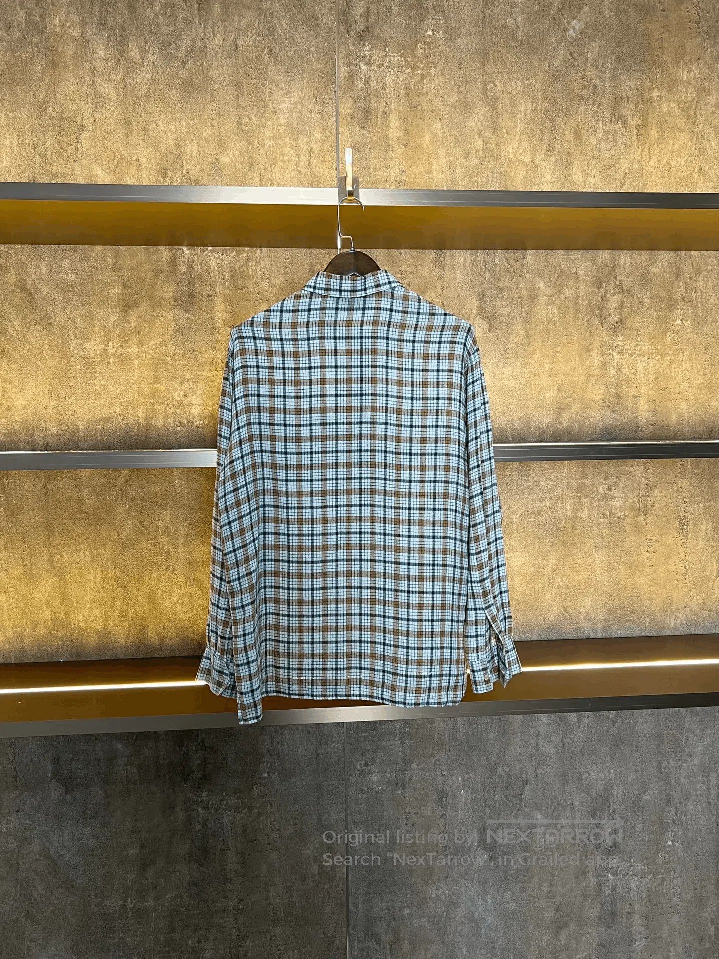 Gucci Gucci Checkered Linen Shirt. Size L / US 10 / IT 46 - 2 Thumbnail