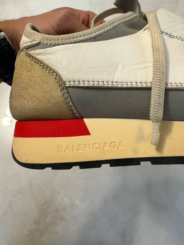 Balenciaga Balenciaga Race Runner Trainers White Women 37 Shoes Size US 7 / IT 37 - 8 Thumbnail