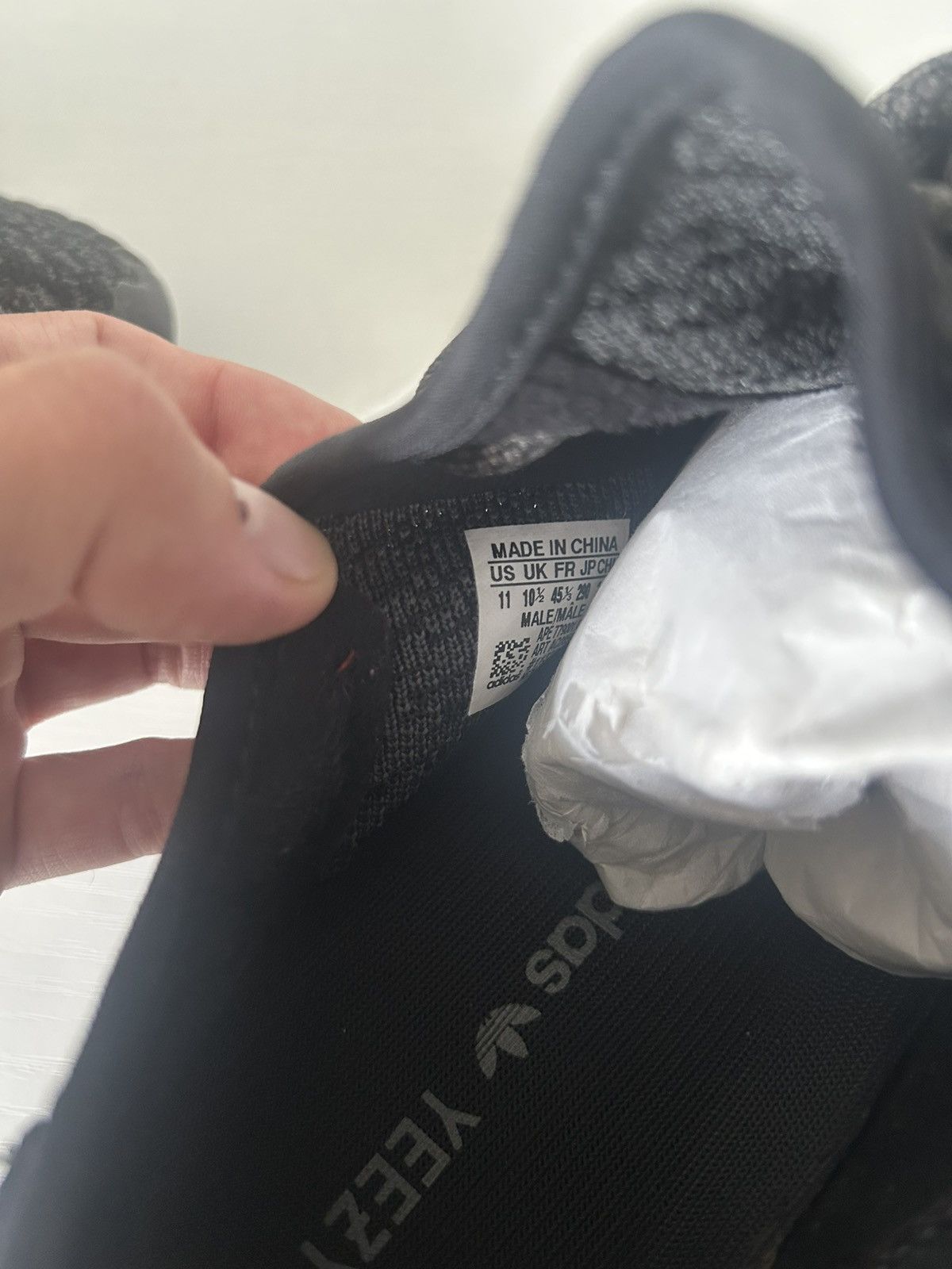 Adidas × Kanye West Adidas Yeezy 350 Boost AQ2659 2015 US 11 Size US 11 / EU 44 - 9 Thumbnail