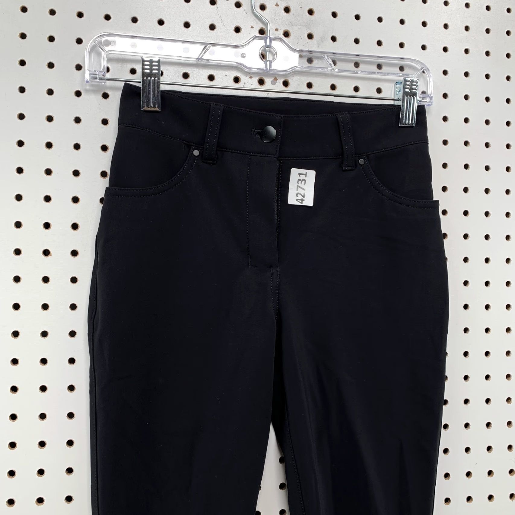 Lululemon Lululemon Black Chino Pants Womens Size 24 Slim Stretch Skinny 24x30 I92 Satin Logo Casual Pant Womens Size 42" / US 20 - 2 Thumbnail
