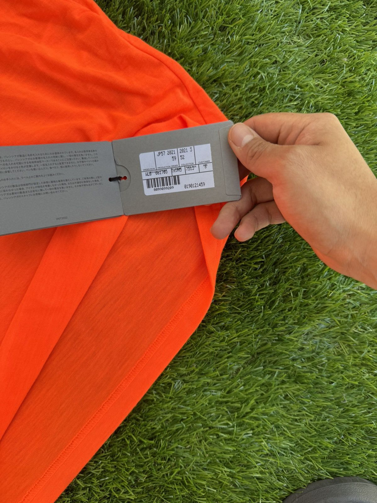 Balenciaga Balenciaga Hi My Name Is T shirt in Orange size Small Size S / US 4 / IT 40 - 5 Thumbnail