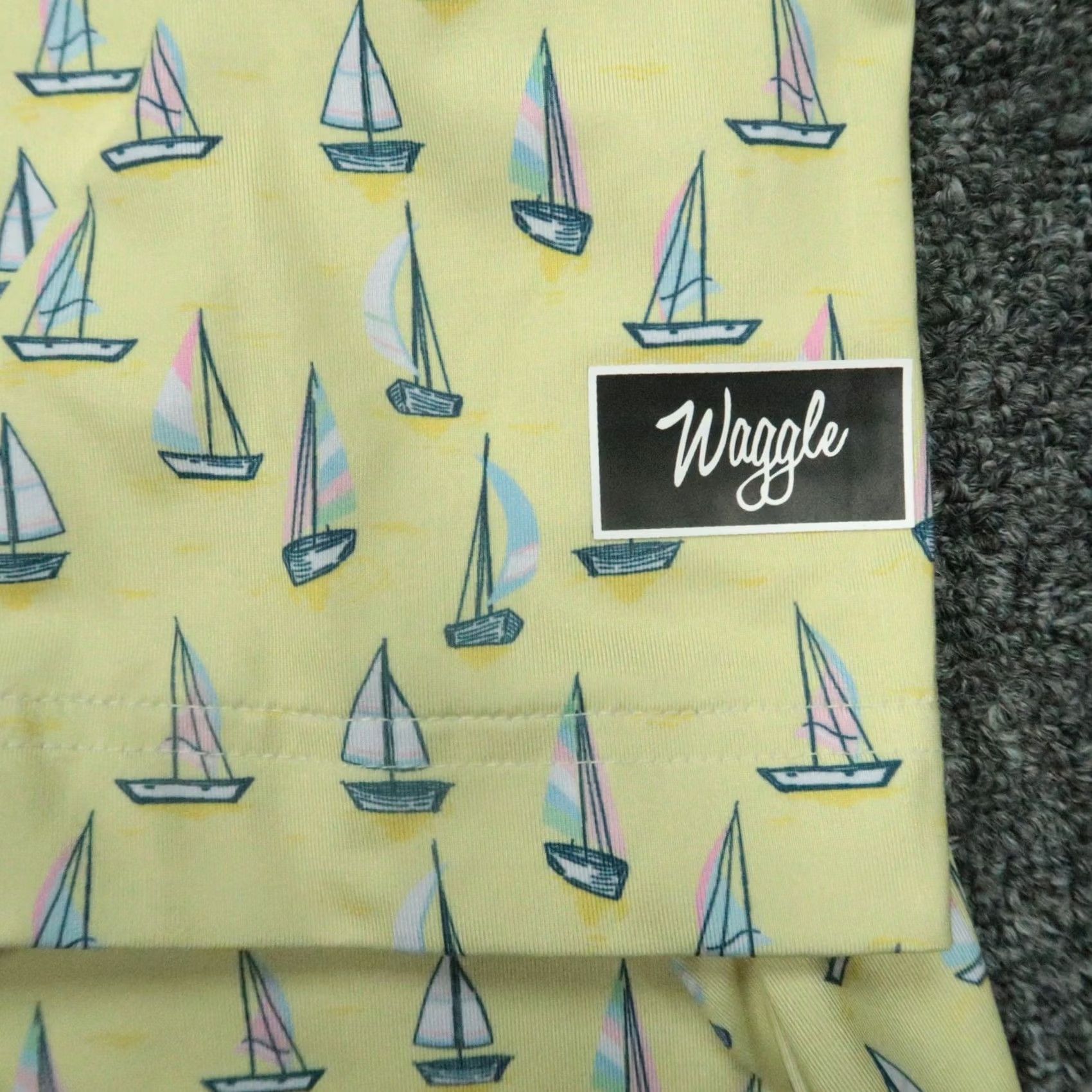 Vintage Waggle Polo Shirt Men L Yellow All Over Sailboat Print Performance Golf Polo Size US L / EU 52-54 / 3 - 4 Thumbnail