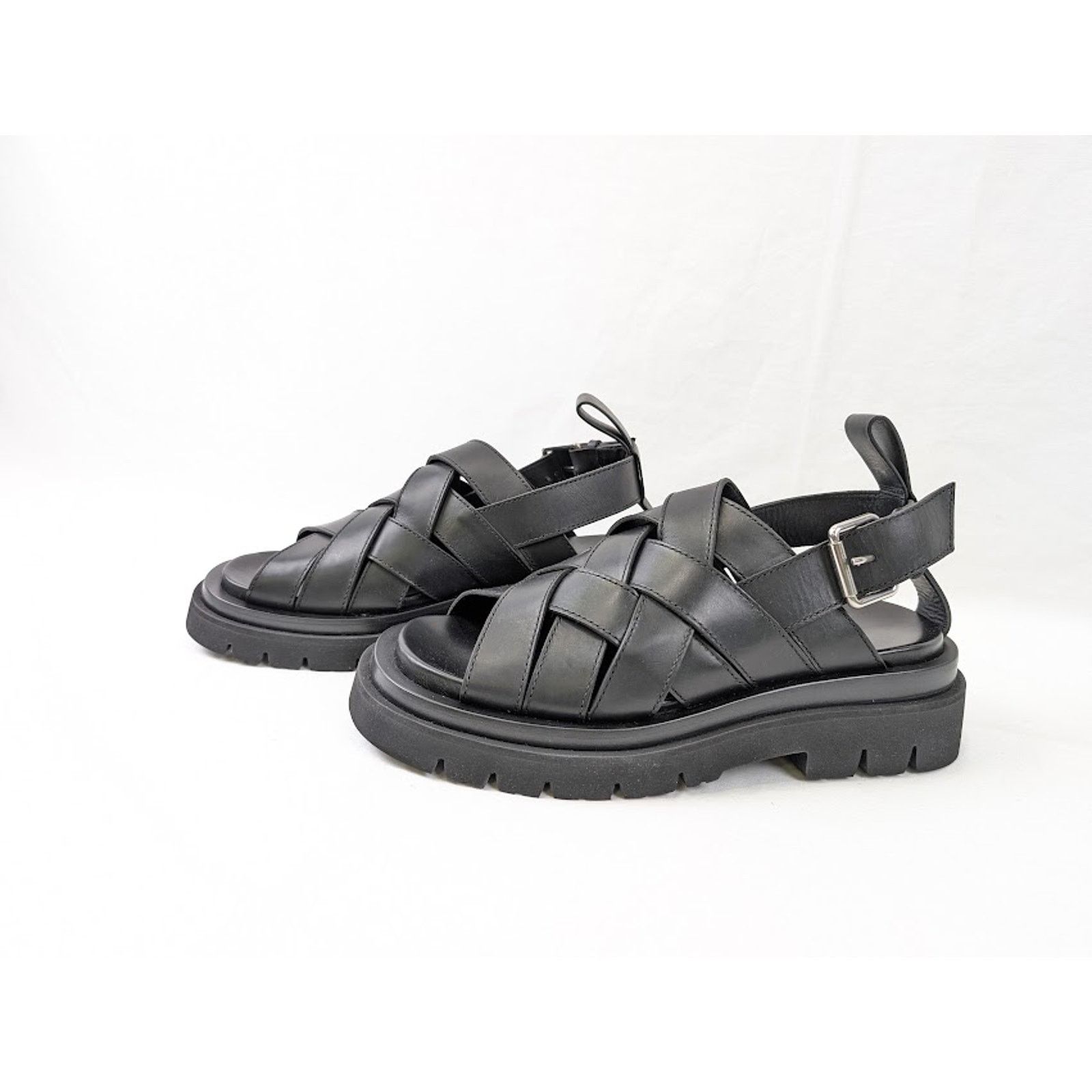 Bottega Veneta o1rshd1 Lug Sandal Military Calf in Black Size US 9 / EU 42 - 16 Thumbnail