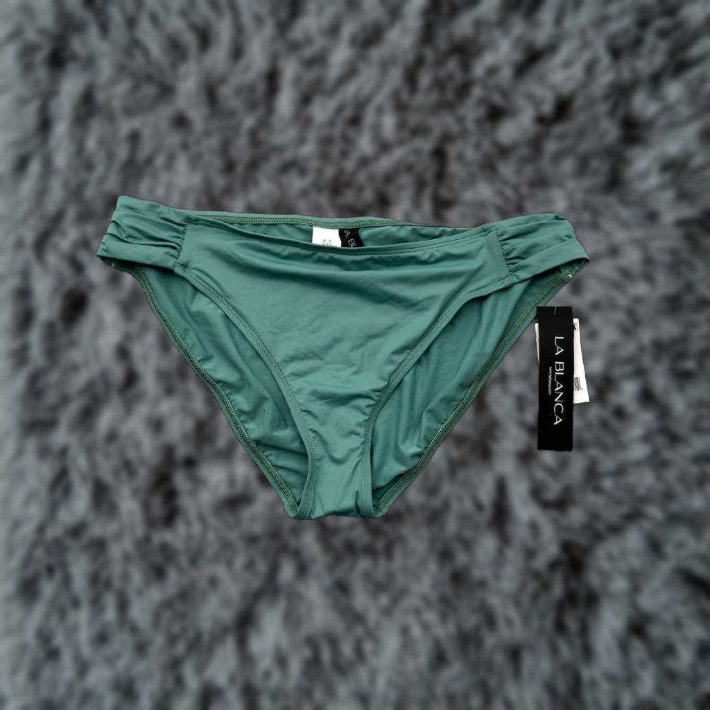 Vintage La Blanca Bikini Bottoms Womens Size 16 Green Ruched Beach Classic Lightweight Bottoms Womens 16 Holiday? Size 38" / US 16 / IT 52 - 1 Thumbnail