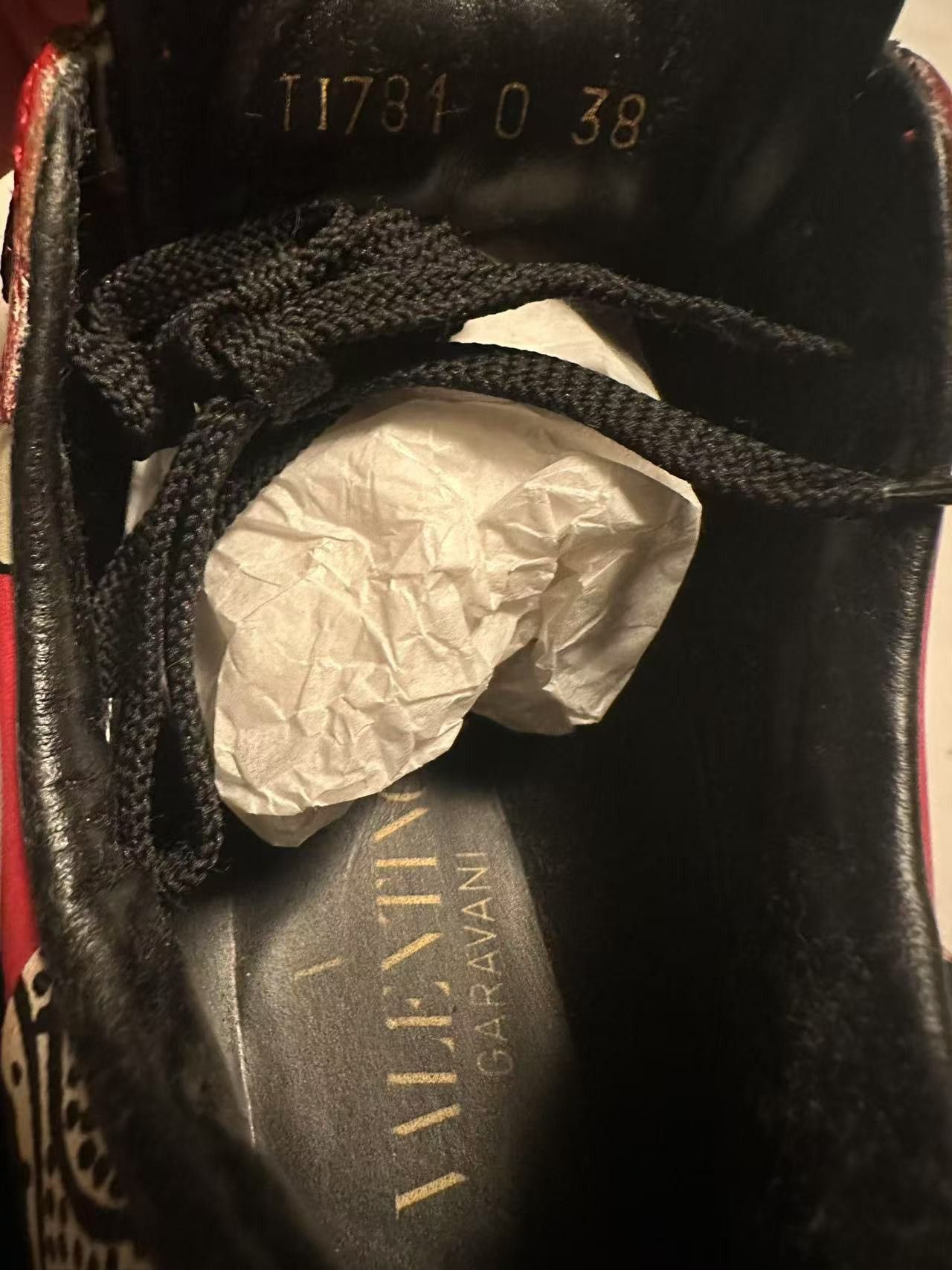 Valentino Valentino Rockstud Accents Leather Sneakers Size US 7 / IT 37 - 6 Thumbnail