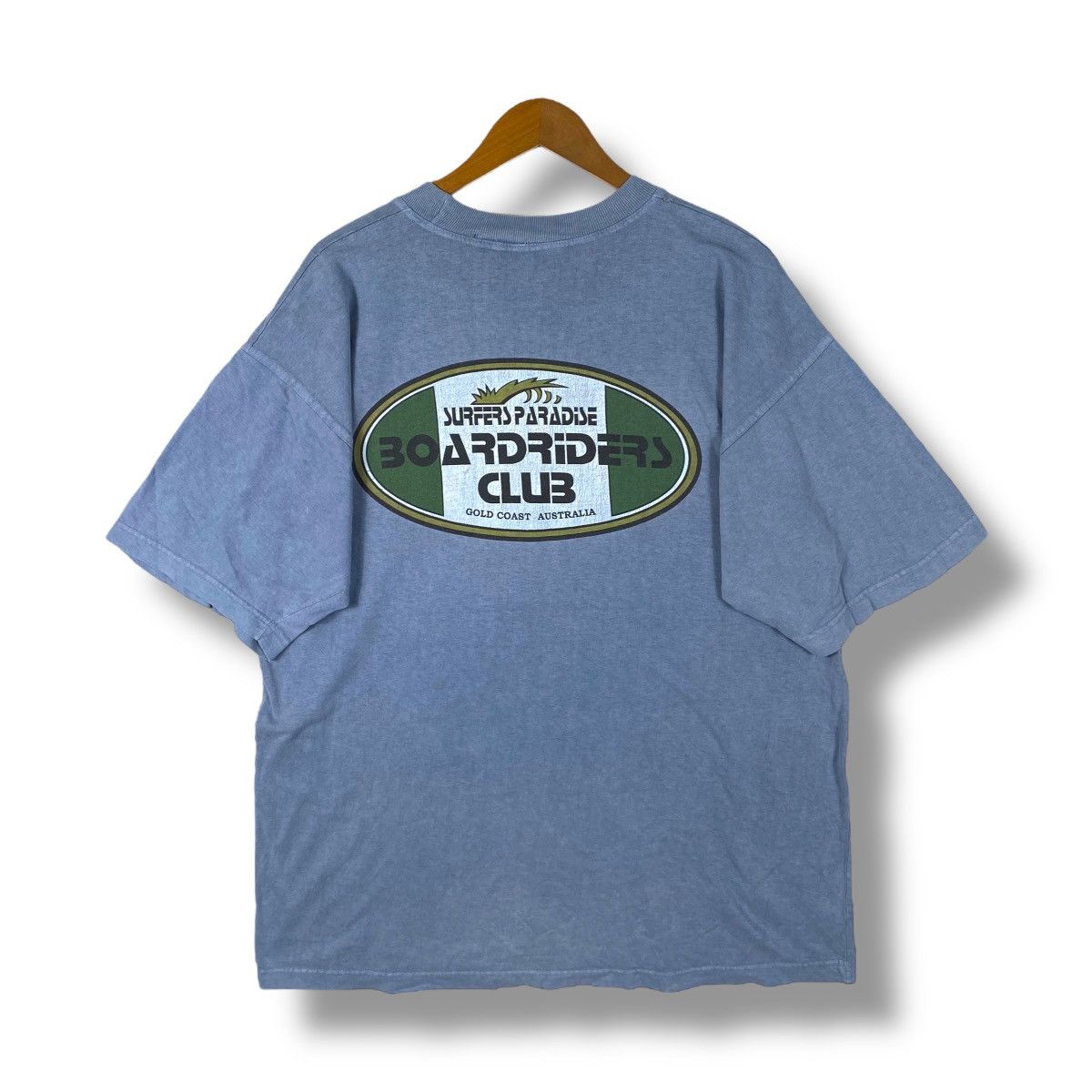 Vintage Vintage 90's SURFERS PARADISE Boardriders Club Surf Tee Size US M / EU 48-50 / 2 - 1 Thumbnail