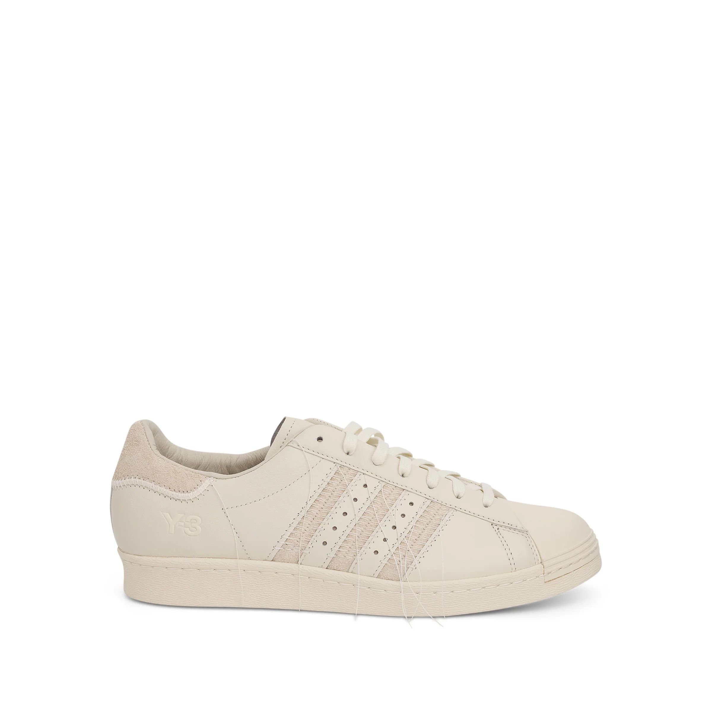 o1mris0824 Superstar Sneaker in White