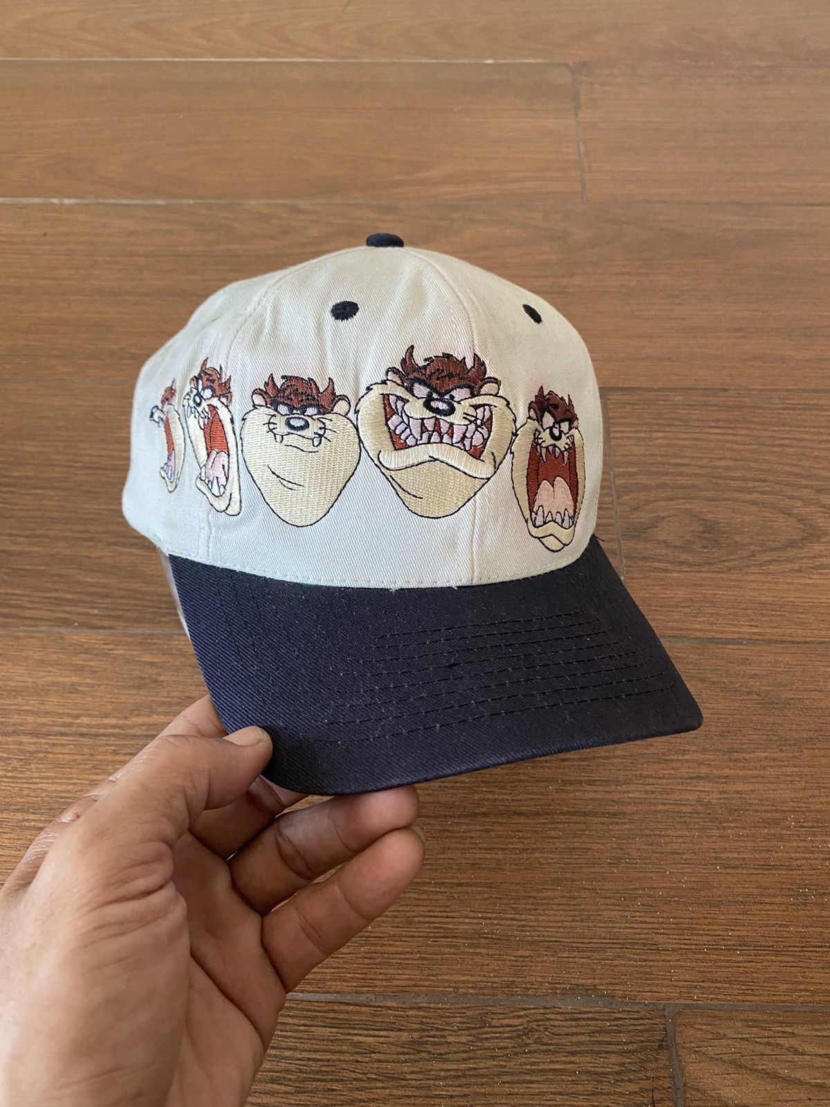 Cartoon Network × Vintage Vintage Lonely Tunes 1994 Rare Size ONE SIZE - 1 Thumbnail