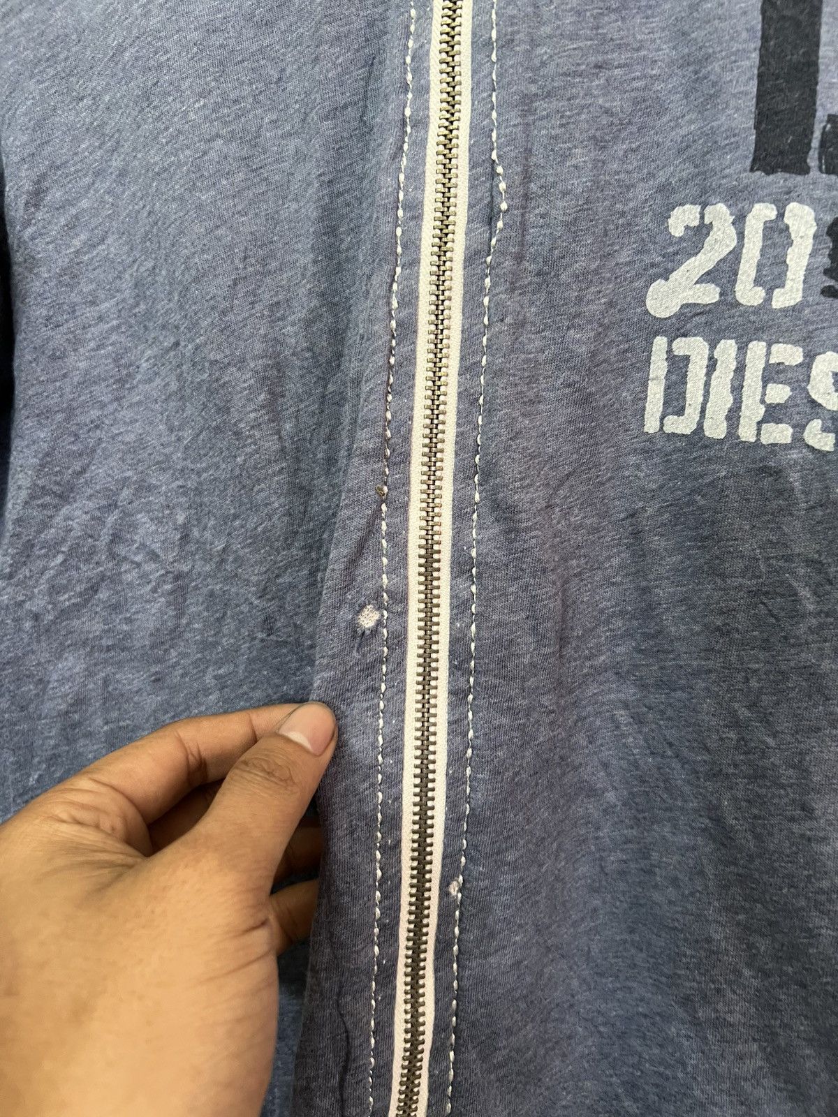 Diesel Vintage Diesil Distress Hoodie Size US M / EU 48-50 / 2 - 3 Thumbnail