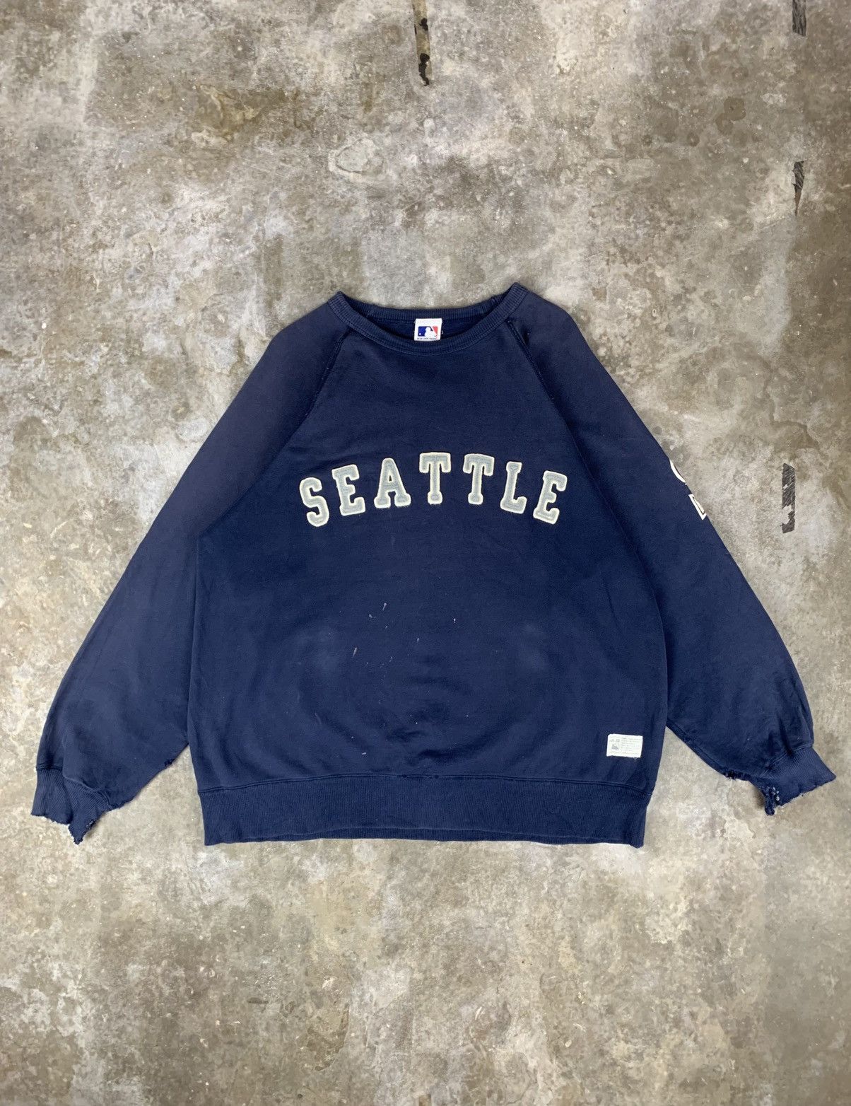 MLB × Vintage Distressed MLB Seattle Sweatshirt Size US XL / EU 56 / 4 - 1 Thumbnail