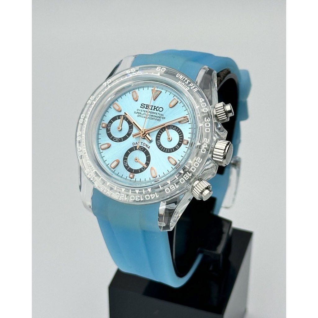 Seiko Ice Blue Clear Plastic Custom Seiko Watch Quartz Chronograph Size ONE SIZE - 5 Thumbnail