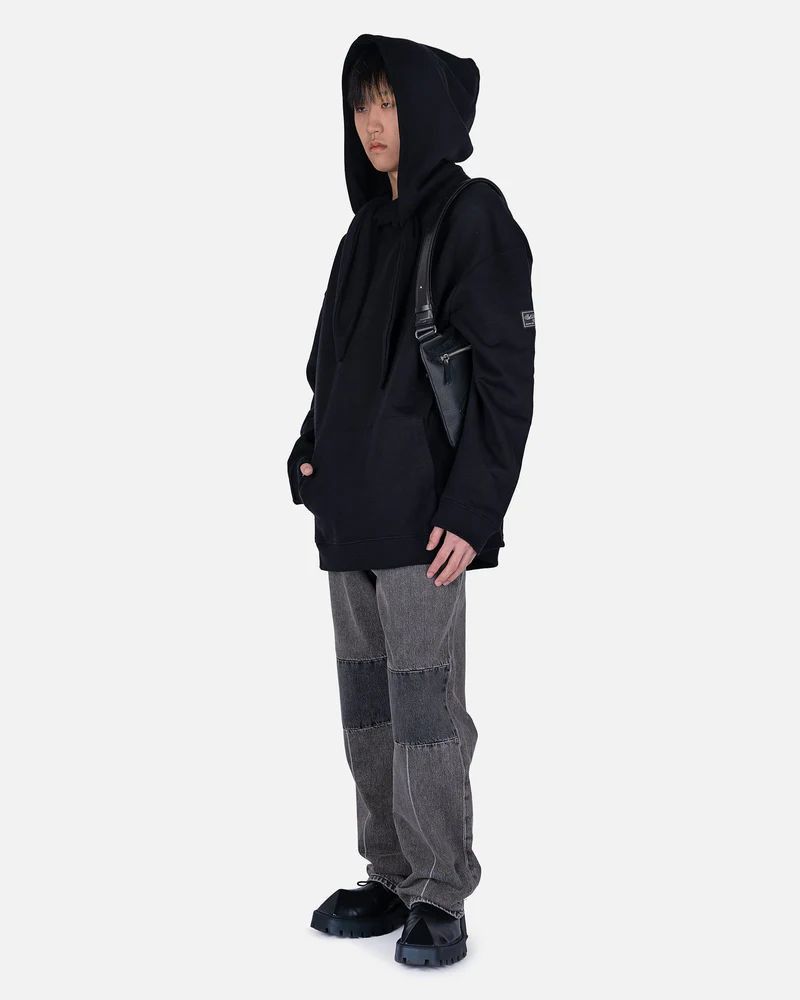 CC000021 Knot Hoodie in Black