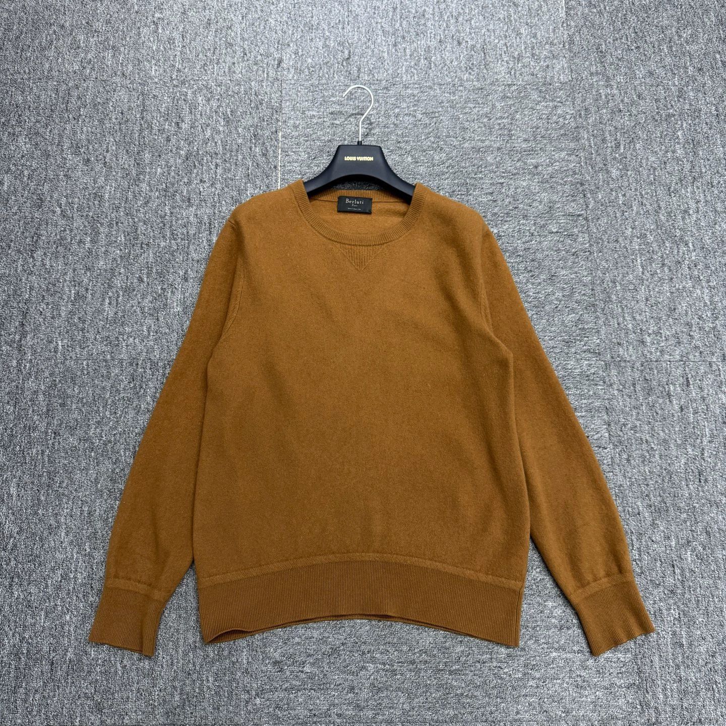 Berluti Beige Long Sleeve Sweater - Size M Size US M / EU 48-50 / 2 - 1 Thumbnail