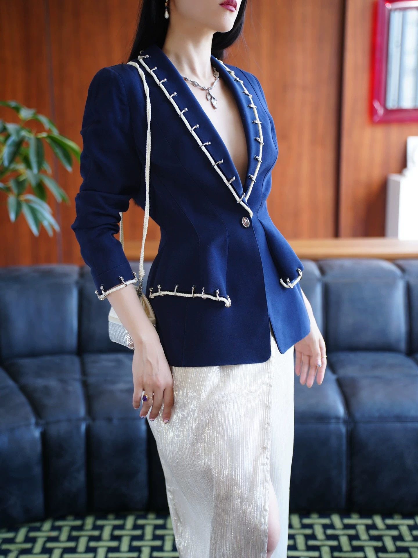 Thierry Mugler Thierry Mugler Vtg Navy Rope-Metal Trim Waist Suit 38 Size XS / US 0-2 / IT 36-38 - 9 Thumbnail