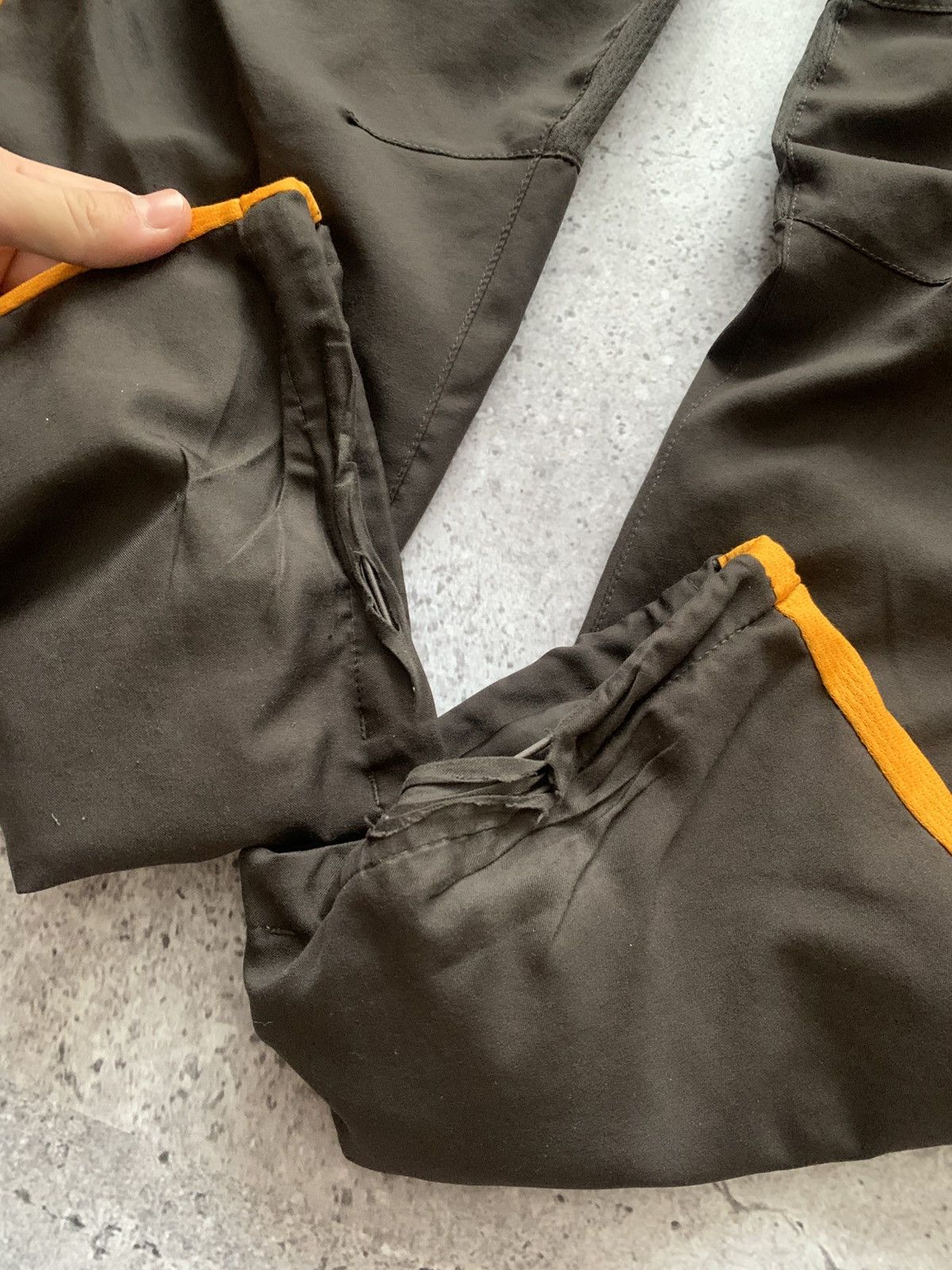 Nike 🔥NIKE ROMA VINTAGE DRILL SOCCER SWEATPANTS Size US 30 / EU 46 - 11 Thumbnail