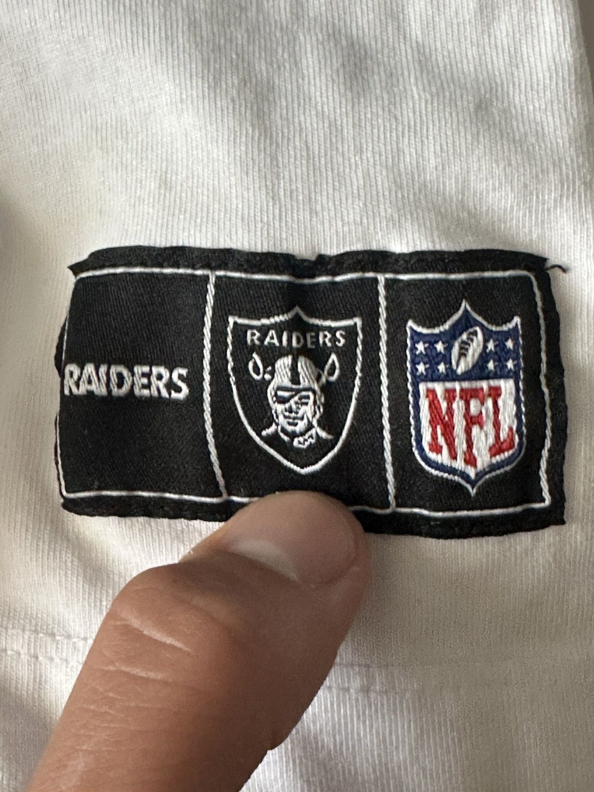 NFL VERY RARE VINTAGE T-SHIRT NFL RAIDERS Size US M / EU 48-50 / 2 - 4 Thumbnail