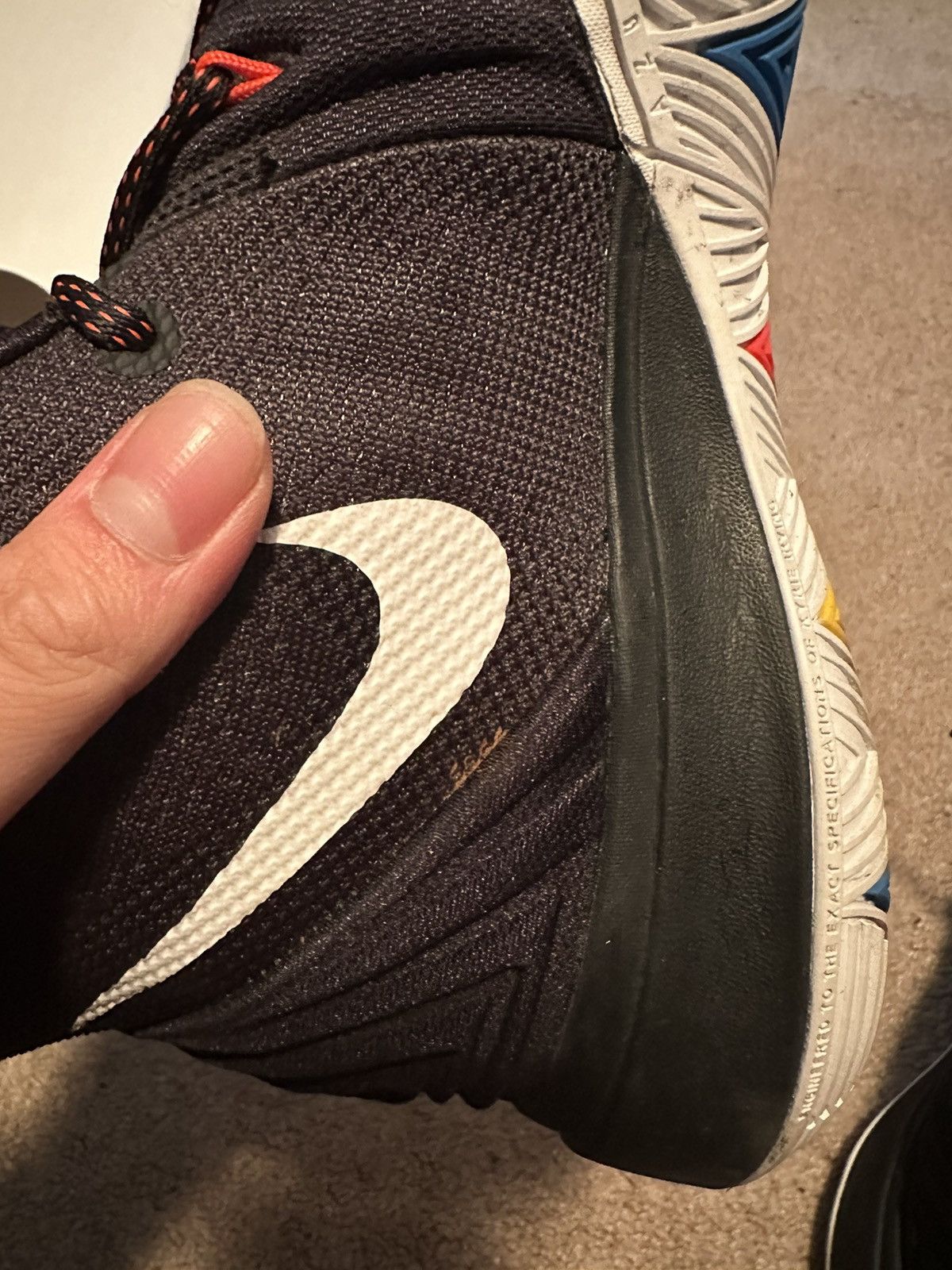 Nike Nike Kyrie 5 “Friends” Size US 9 / EU 42 - 7 Thumbnail