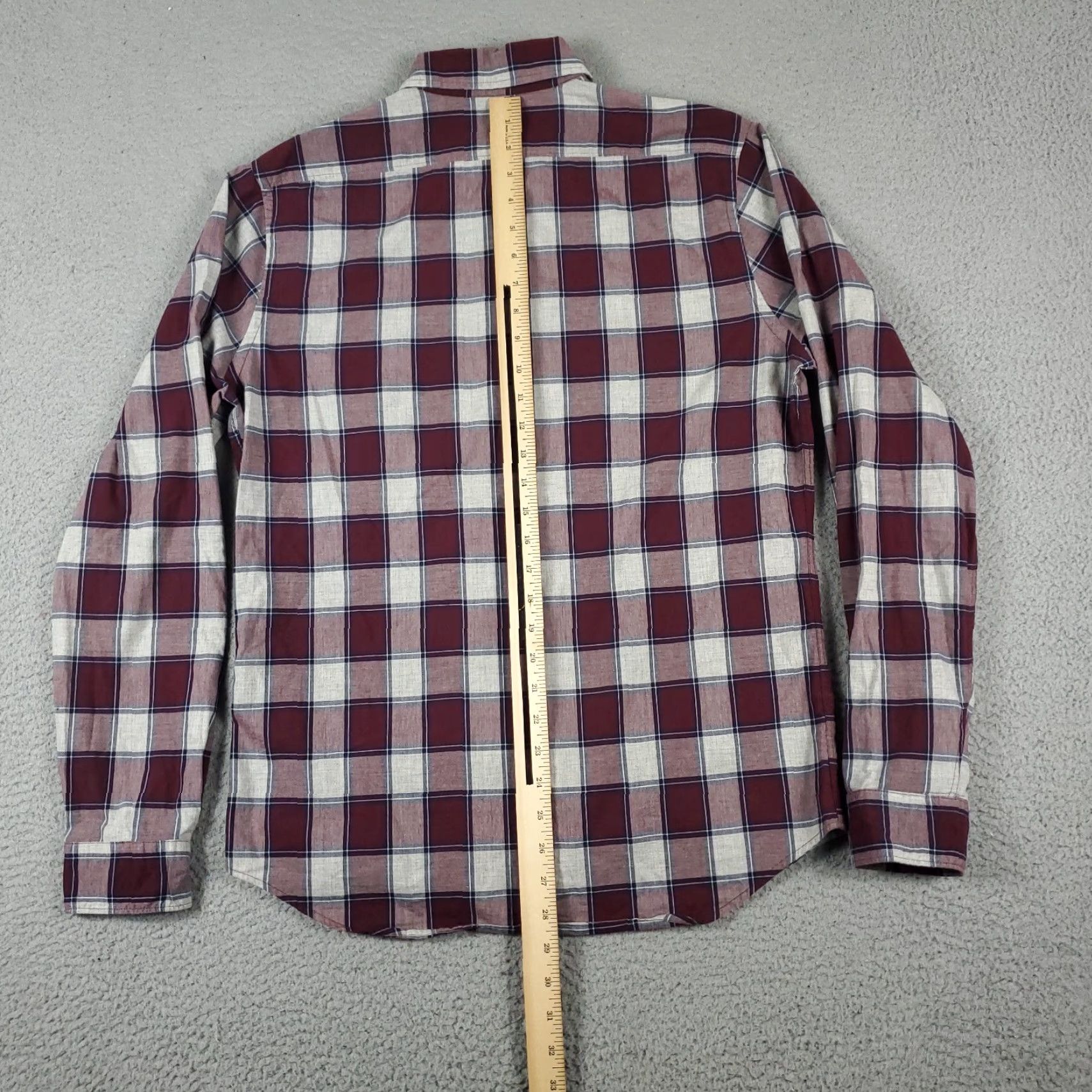Express Express Plaid Button-Up Shirt Mens Medium Red Burgundy 15-15.5 All Seasons Casual Business Size US M / EU 48-50 / 2 - 3 Thumbnail