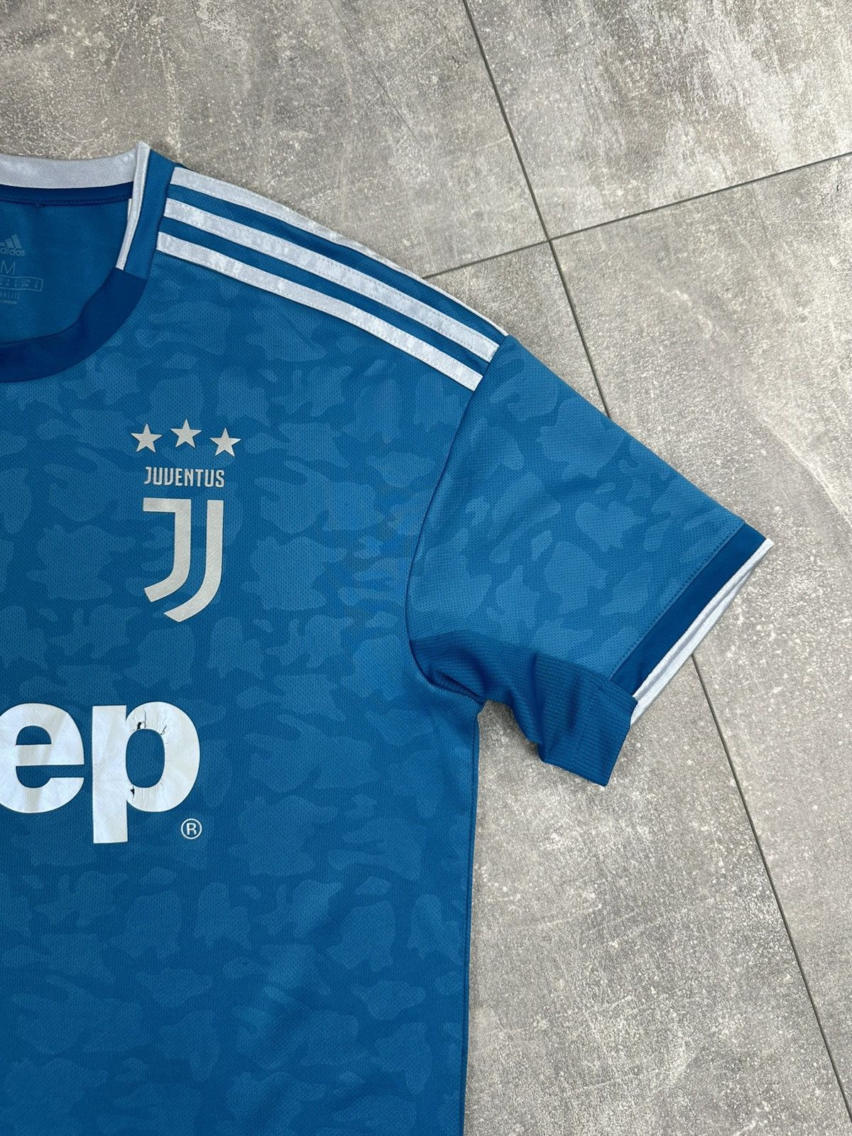 Adidas Adidas Juventus 2019/20 Soccer Football Jersey Size US M / EU 48-50 / 2 - 8 Thumbnail