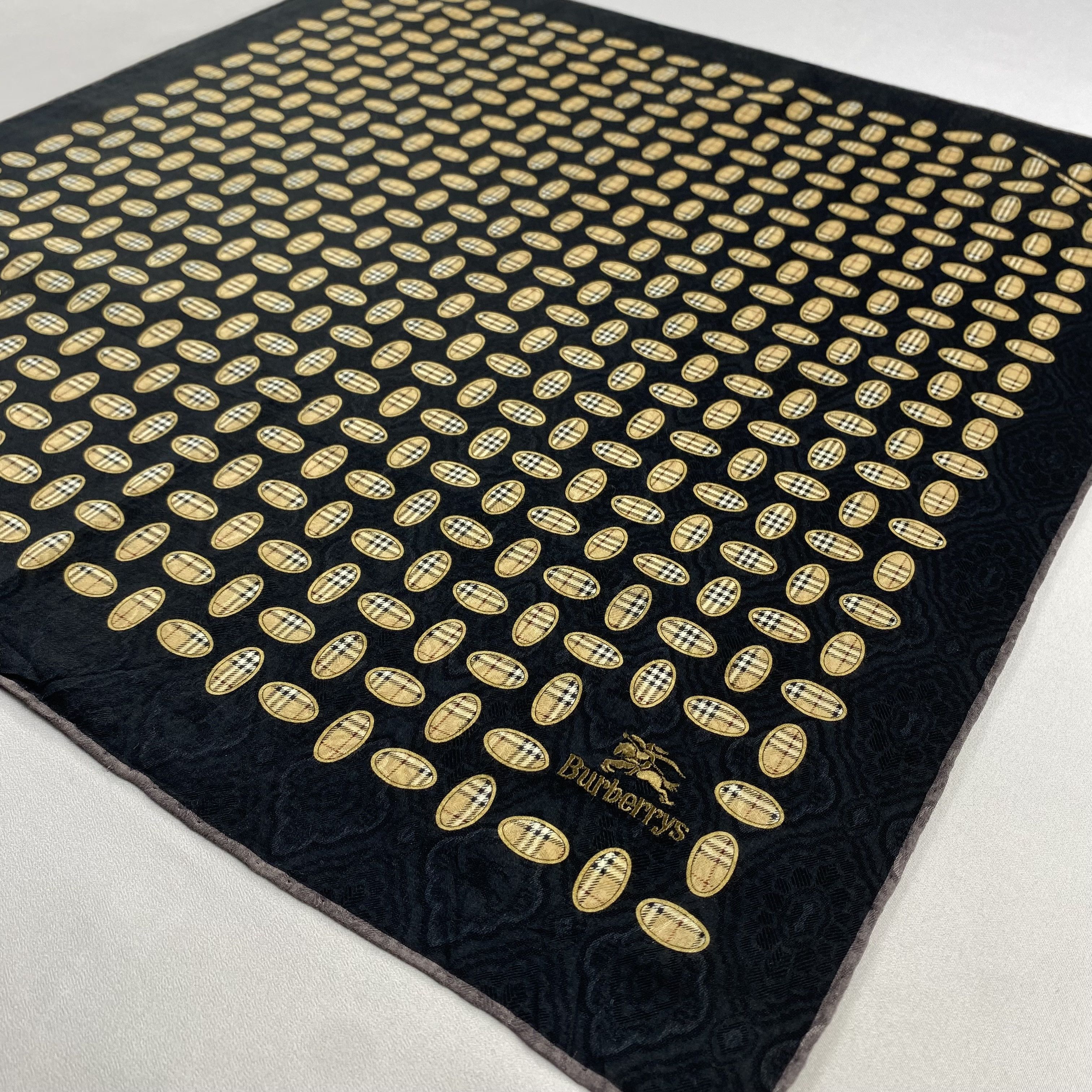 Burberry × Vintage Burberry Handkerchief / Neckerchief / Bandana-P1352 Size ONE SIZE - 2 Thumbnail