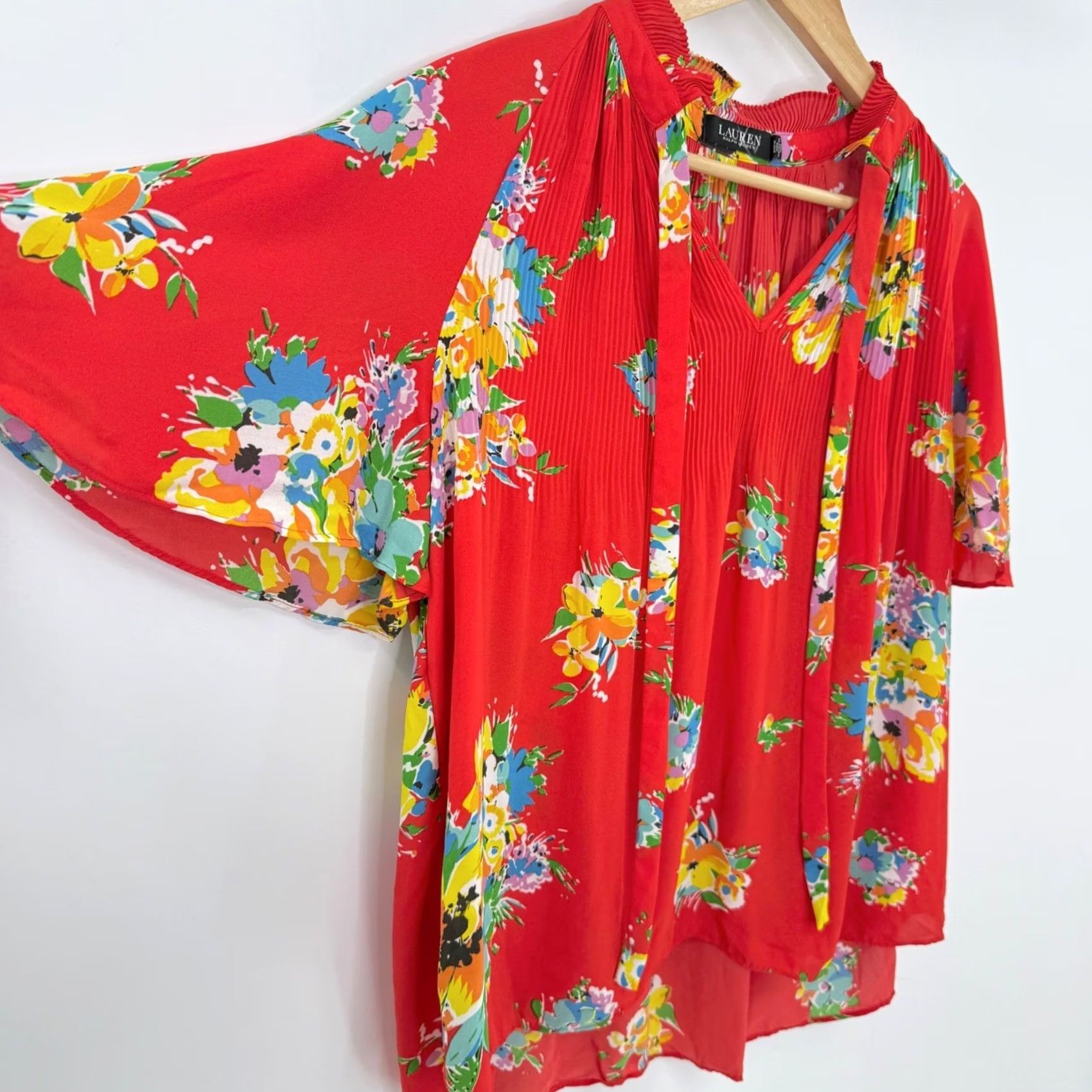 Ralph Lauren Lauren Ralph Lauren Blouse Size XL Red Floral Pleated Chiffon V Neck Preppy Boho Size XL / US 12-14 / IT 48-50 - 6 Thumbnail