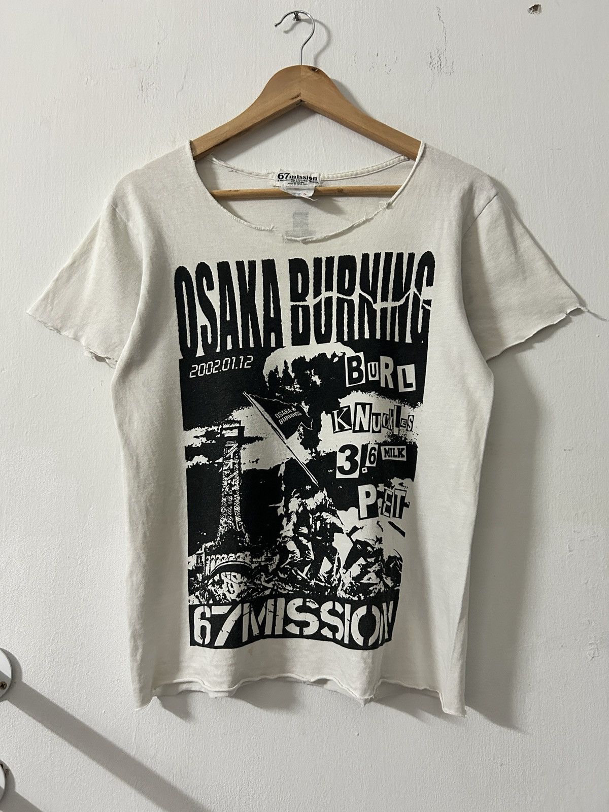 Band Tees Vintage 67 Mission Distressed Punk Band Sex Pistol Font Size US S / EU 44-46 / 1 - 1 Thumbnail