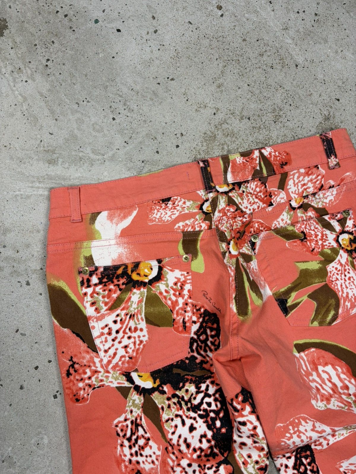 Roberto Cavalli Vintage 2000s Roberto Cavalli Floral Print Cropped Pants Size 31" - 17 Thumbnail