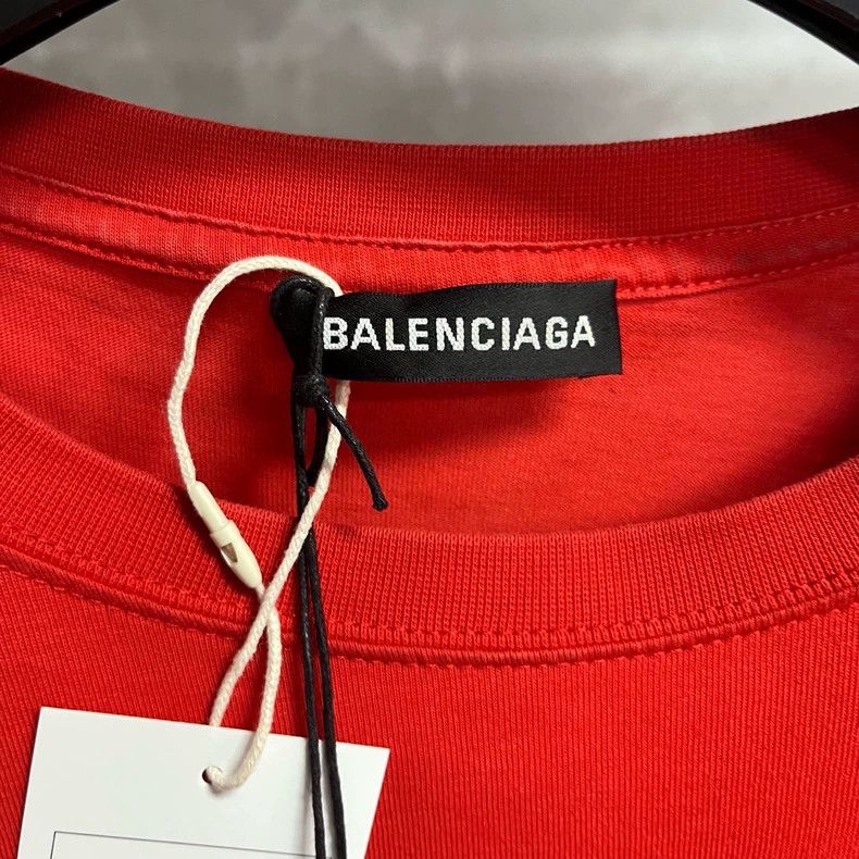 Balenciaga Balenciaga Red logo monogram print crew neck short sleeve Size US M / EU 48-50 / 2 - 3 Thumbnail