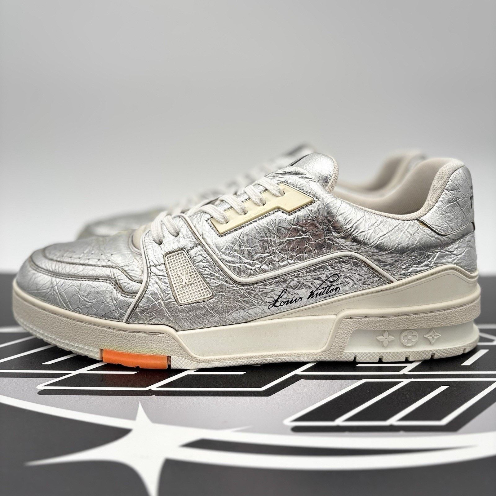Louis Vuitton Louis Vuitton Trainer Low ' Metallic Silver Orange ' Size US 11.5 / EU 44-45 - 1 Thumbnail