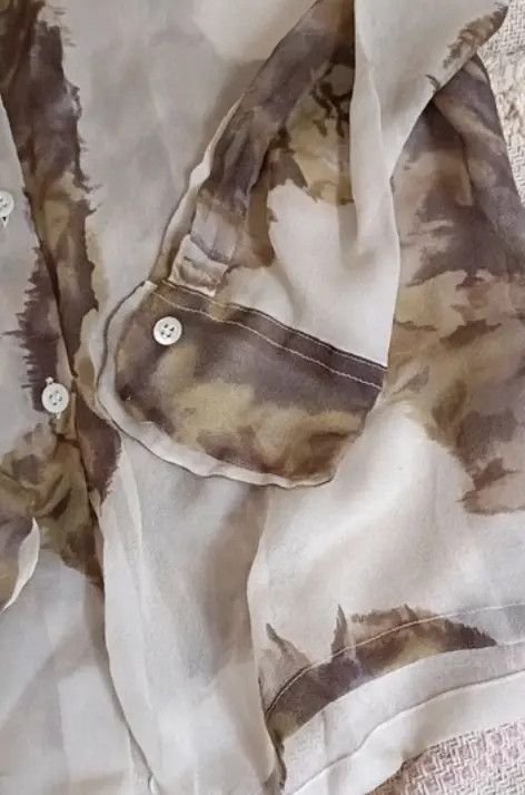 Dries Van Noten Dries Van Noten Silk Shirt Top Blouse Graphic Printed EX0239 Size M / US 6-8 / IT 42-44 - 4 Thumbnail