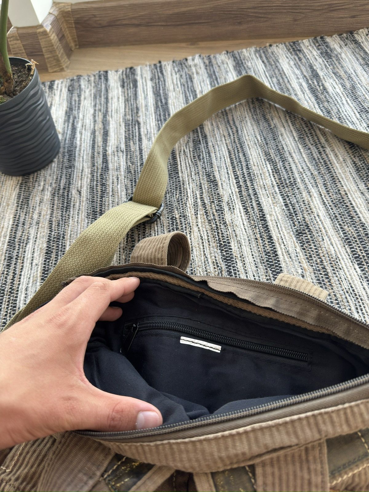 Vintage DIESEL Y2K brown shoulder sling bag