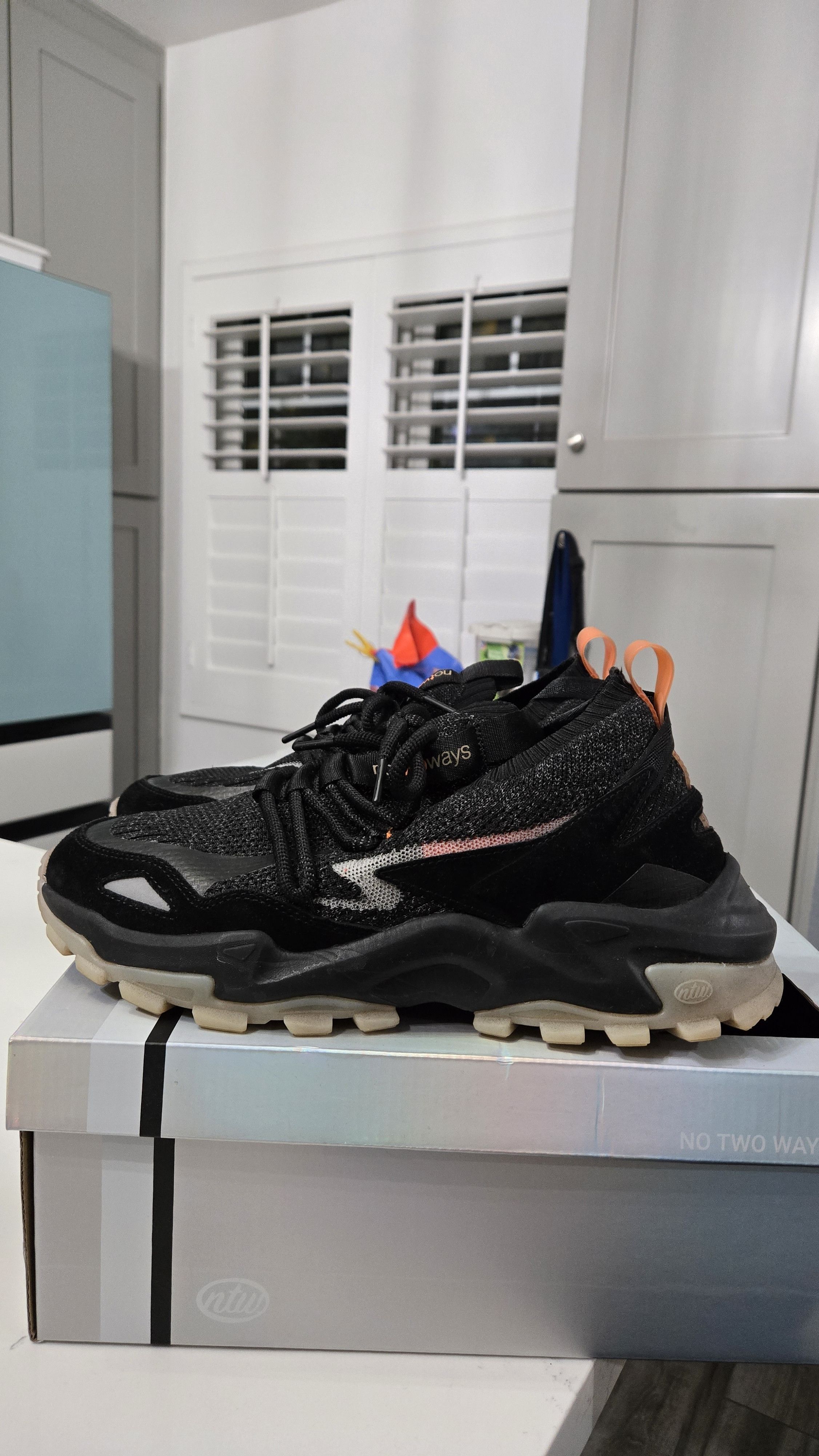 Other Notwoways Afterdark Reflective - UK 10 // US 11 Size US 11 / EU 44 - 3 Thumbnail