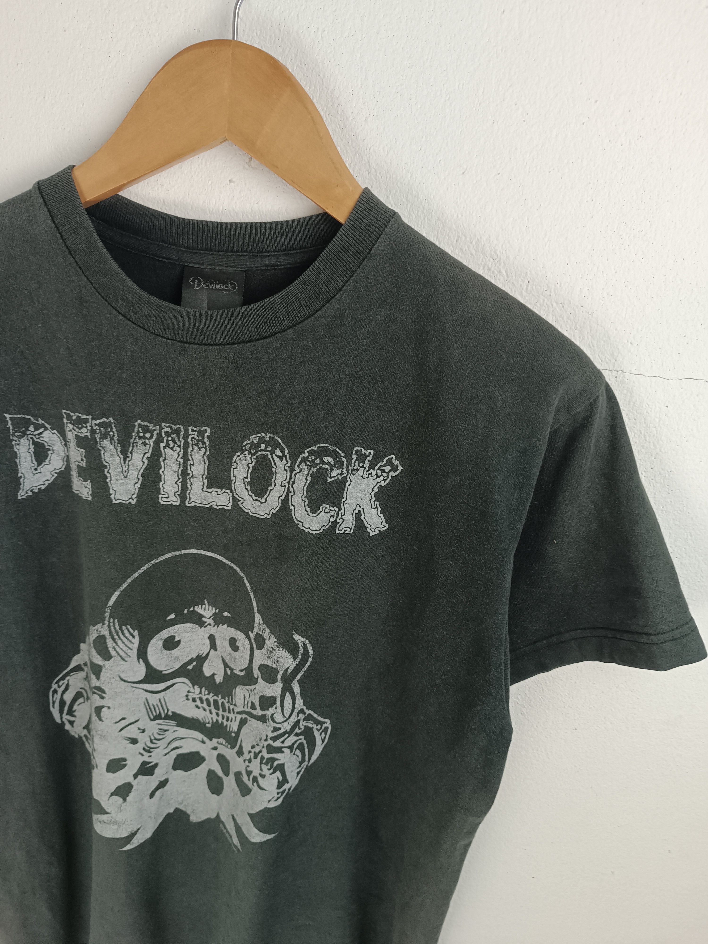 Devilock THRASHED FADED VINTAGE DEVILOCK JAPANESE BRAND Y2K PUNK TEE Size US M / EU 48-50 / 2 - 9 Thumbnail