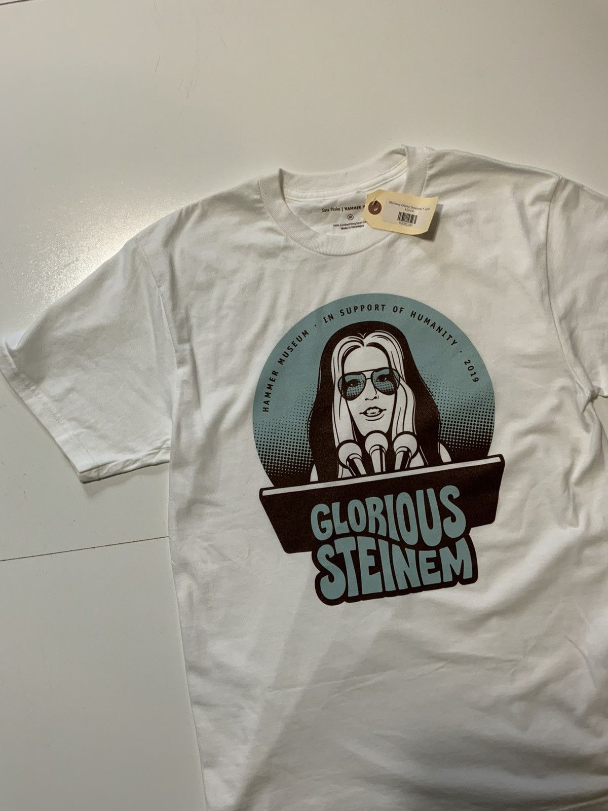 Other NWT Hammer Museum Gloria Steinem Glorious Humanity T-Shirt Size US M / EU 48-50 / 2 - 4 Thumbnail