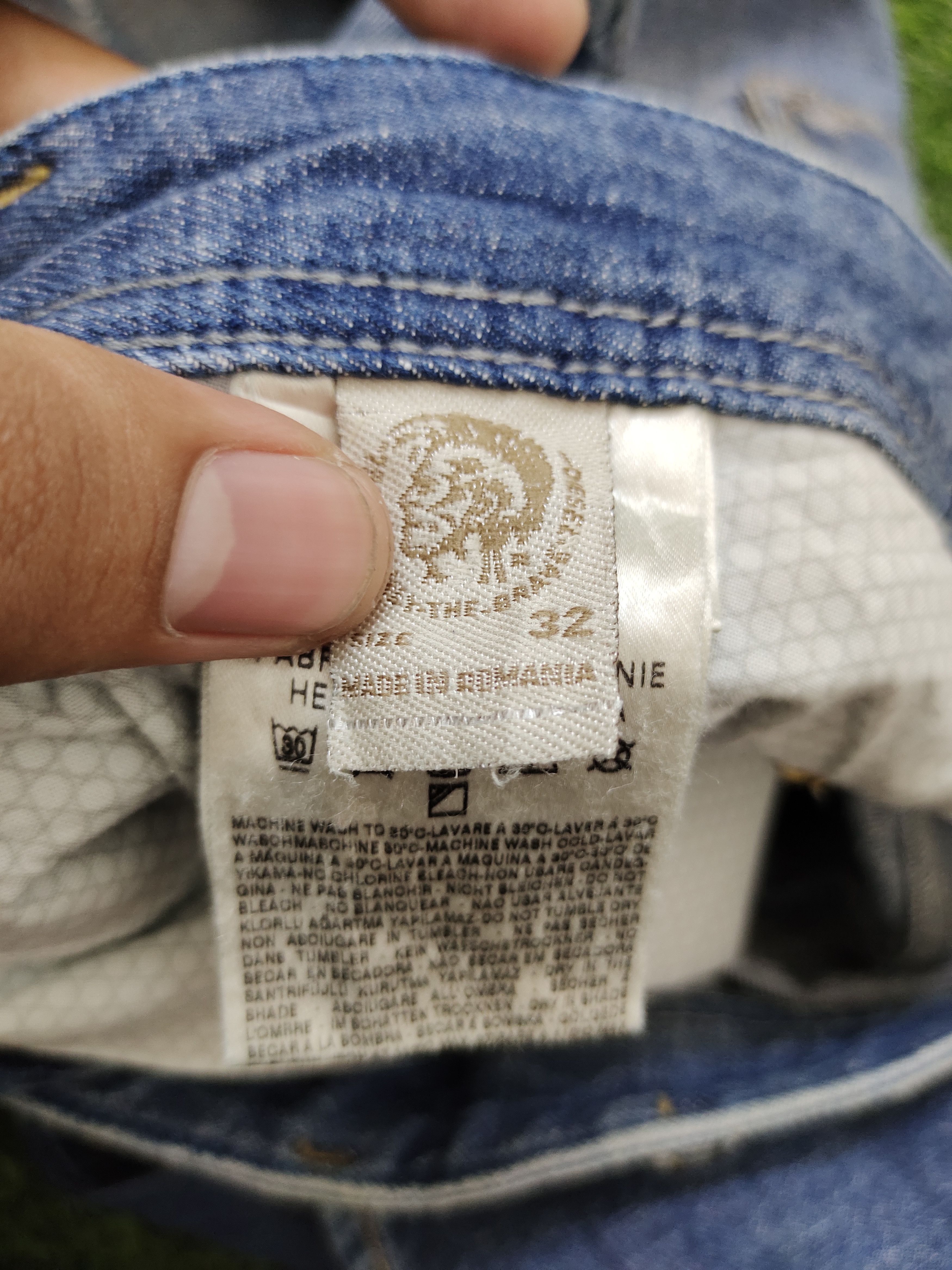 Adidas × Diesel Vintage Diesel X Adidas 'Adi-Poiak' 3D Pocket Distress Jeans Size US 32 / EU 48 - 19 Thumbnail
