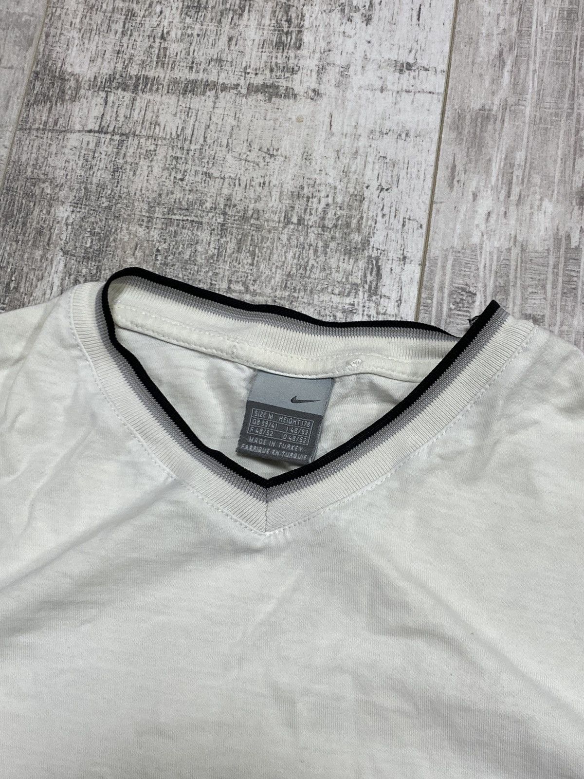Nike × Vintage 🔥VINTAGE 90S DISTRESSED NIKE SOLO SWOOSH T-SHIRT Size US M / EU 48-50 / 2 - 7 Thumbnail