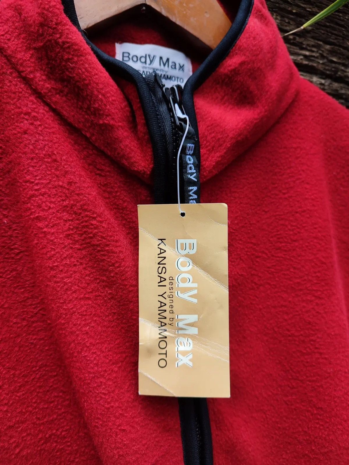 Kansai Yamamoto Vintage Kansai Yamamoto “Body Max” Red Fleece Vest – 90s Size US M / EU 48-50 / 2 - 3 Thumbnail