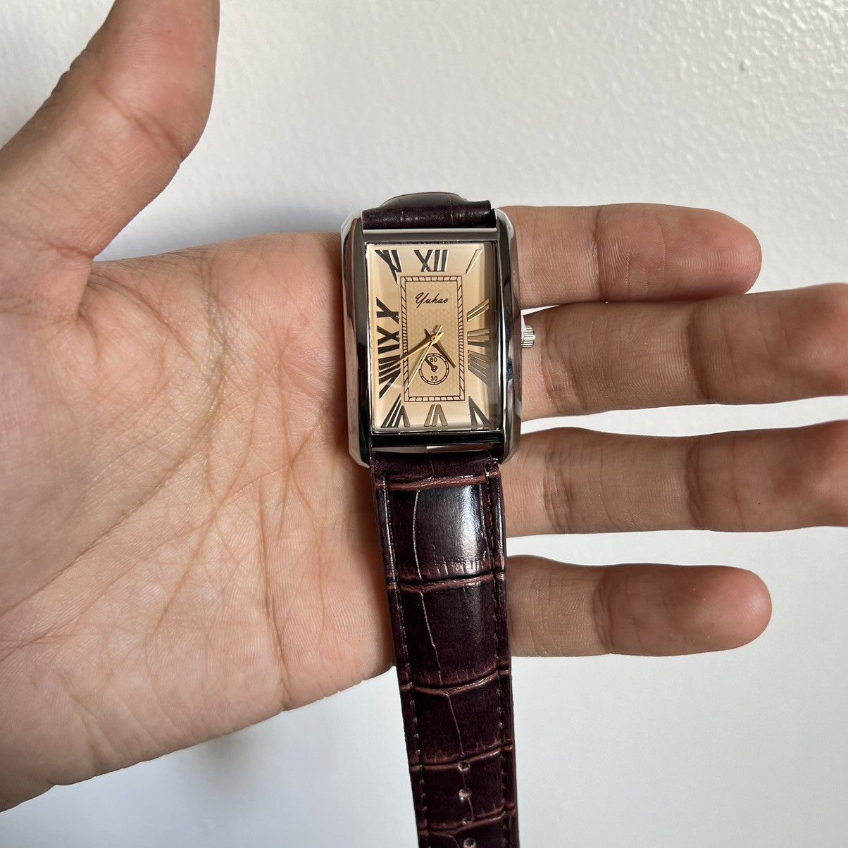 Vintage Vintage 90s vintage retro luxury style gold leather watch Size ONE SIZE - 3 Thumbnail