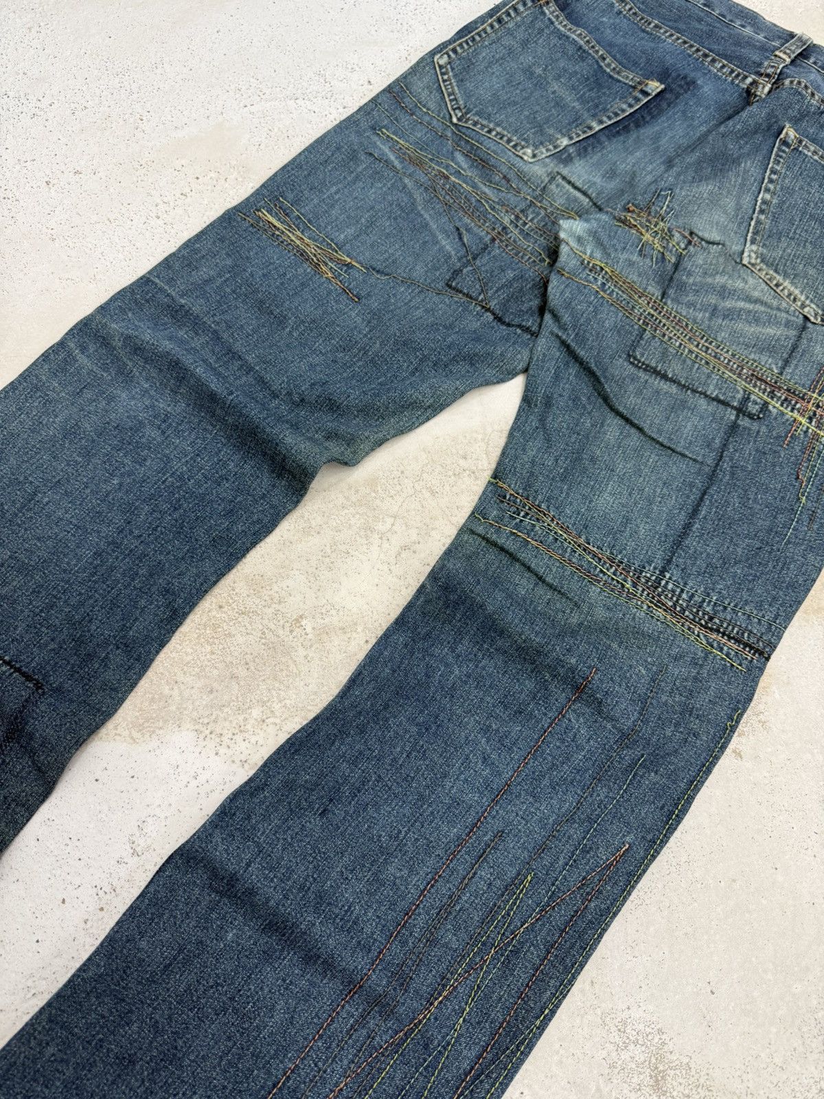 Hysteric Glamour HYSTERIC GLAMOUR Flare Heavy Stitch Boro Denim Jeans Size US 30 / EU 46 - 15 Thumbnail
