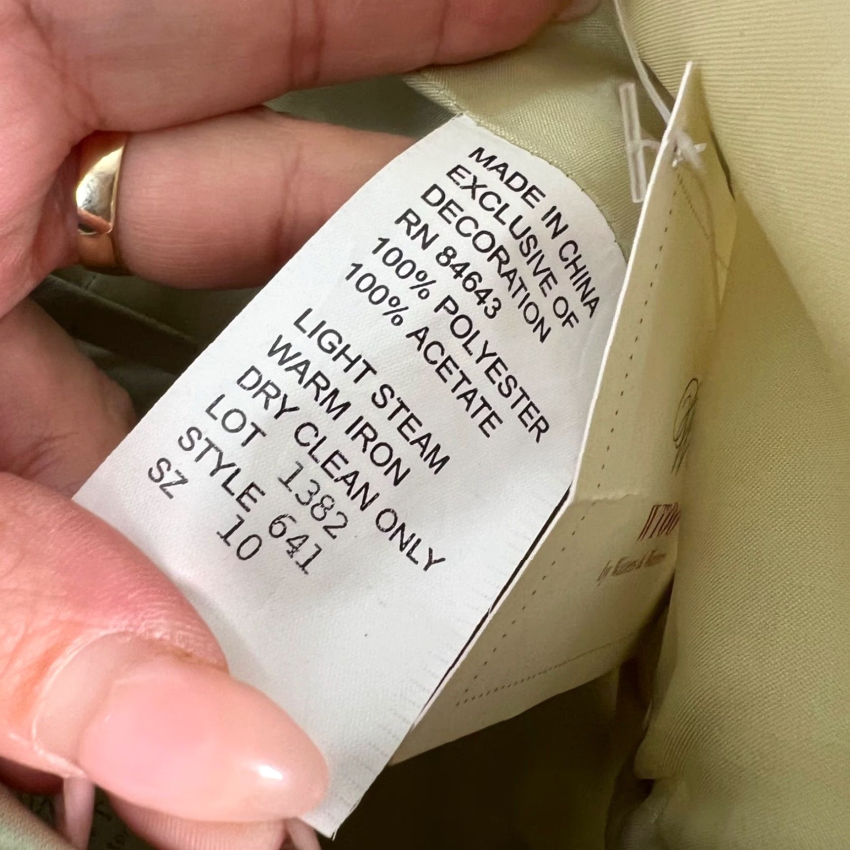 Vintage WTOO Blouse Womens Size 10 Light Green Satin Strappy Top - Sleeveless Polyester Acetate Shirt Casual Spring Summer New with Tags Women Mens Girls Size L / US 10 / IT 46 - 4 Thumbnail