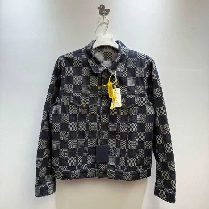 Louis Vuitton Louis Vuitton Checkerboard single-breasted denim jacket Size US M / EU 48-50 / 2 - 1 Thumbnail