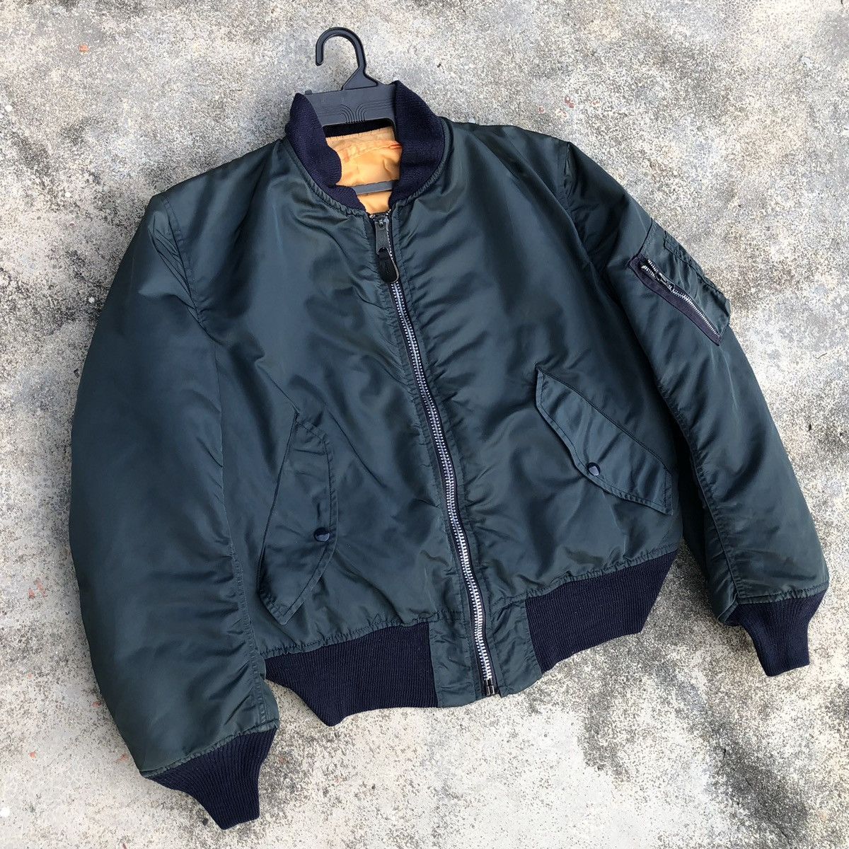Vintage Vintage Flyers Intermediate Ma-1 Bomber Jacket Made in USA🇺🇸 Size US M / EU 48-50 / 2 - 2 Thumbnail