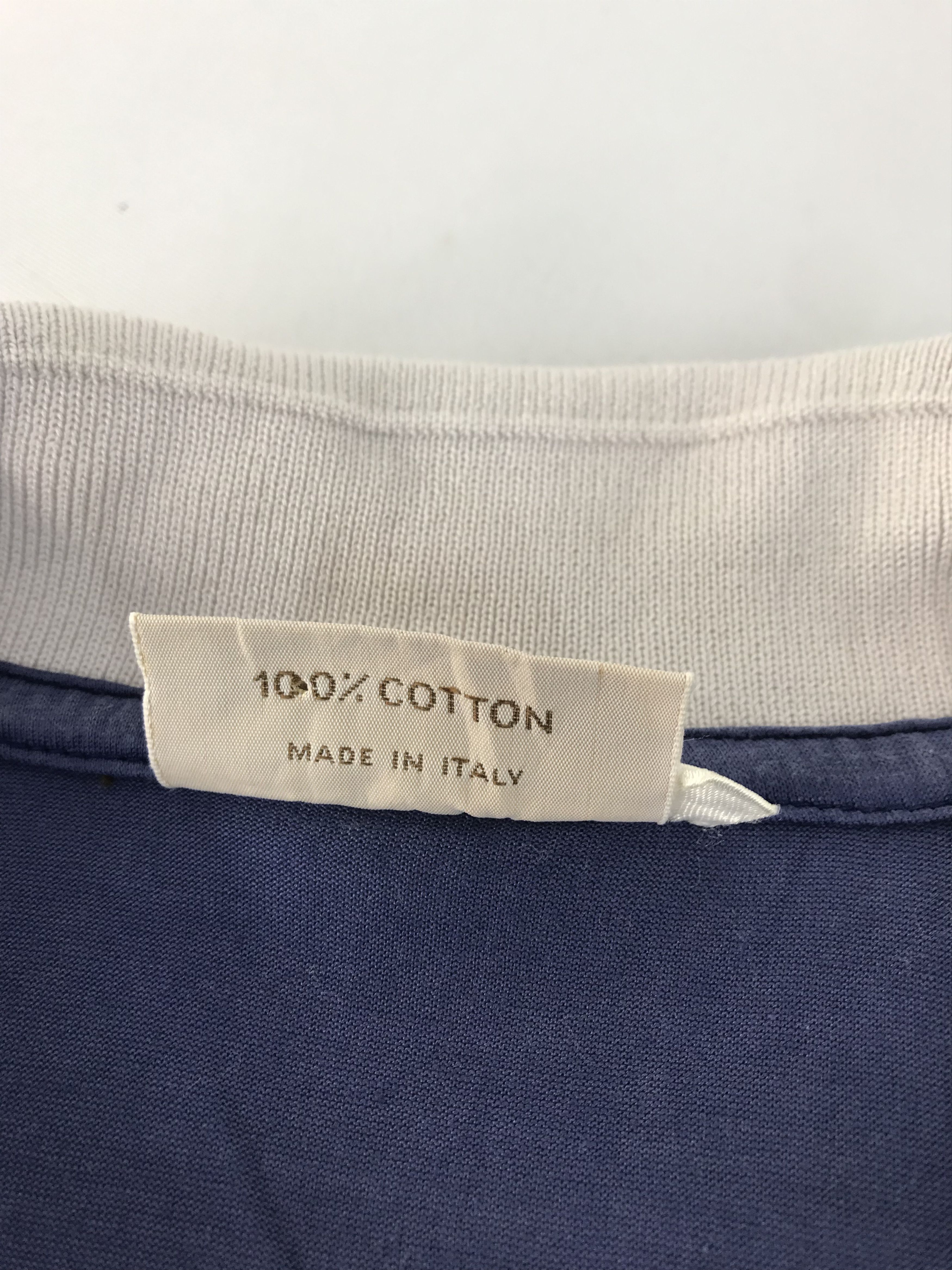 Longchamp 90s Longchamp Paris Polo Tee Plain Single Pocket Design Size US S / EU 44-46 / 1 - 6 Thumbnail