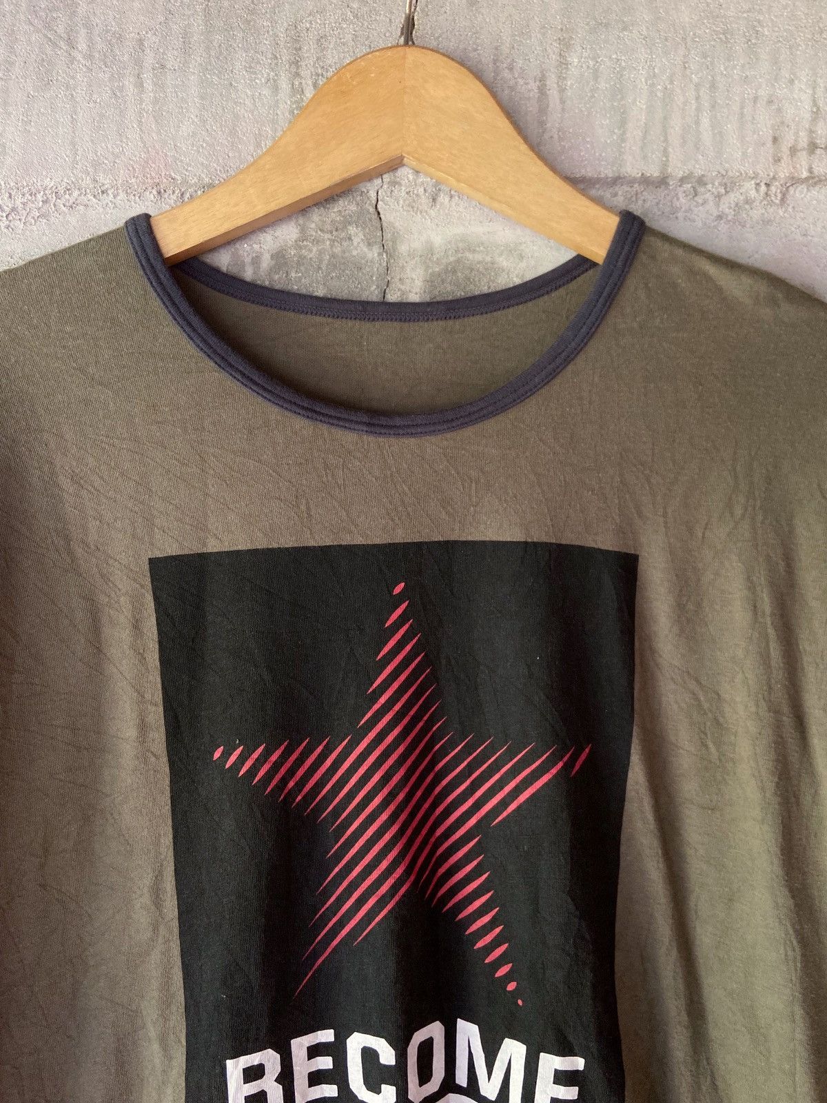 Japanese Brand BECOME HERO STAR LONG SLEEVE Size US L / EU 52-54 / 3 - 6 Thumbnail
