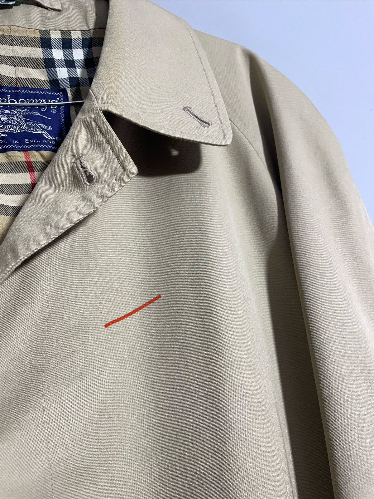 Burberry × Vintage Vintage Burberry beige trench coat men’s size 54 Size US L / EU 52-54 / 3 - 5 Thumbnail