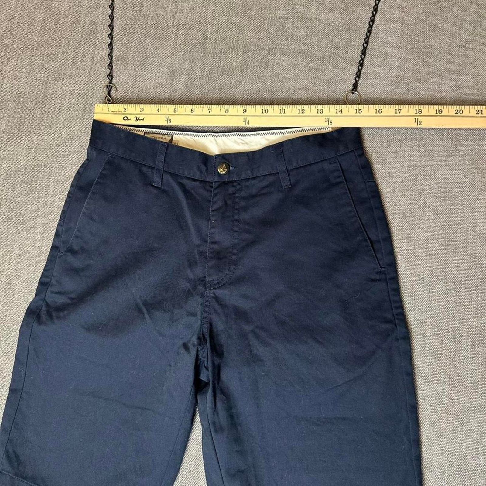 Volcom Volcom navy shorts skater fit Size US 30 / EU 46 - 4 Thumbnail