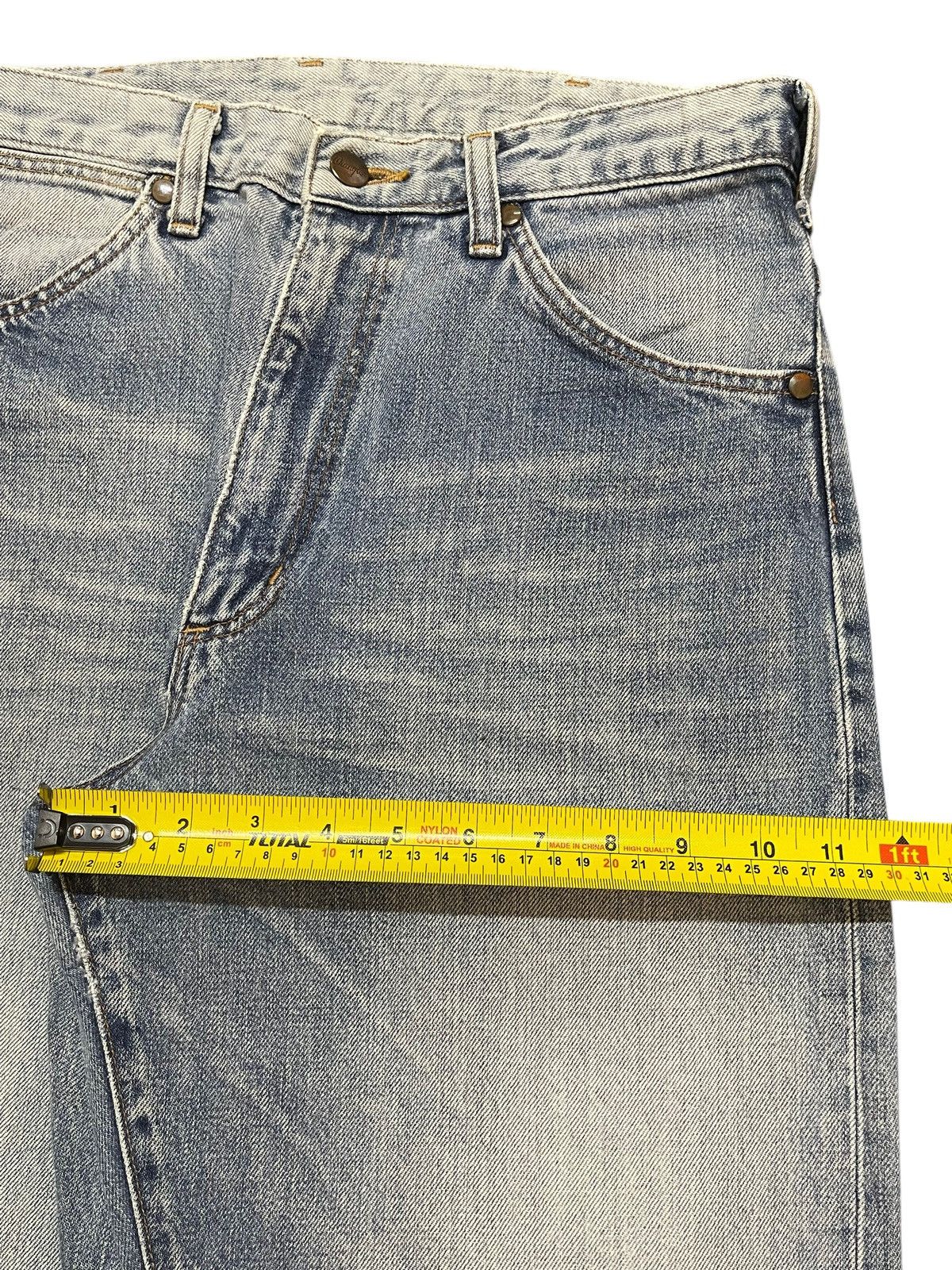 Wrangler Vintage Y2K Wrangler Faded Wash Whiskers Wide Leg Baggy Jean Size US 30 / EU 46 - 16 Thumbnail