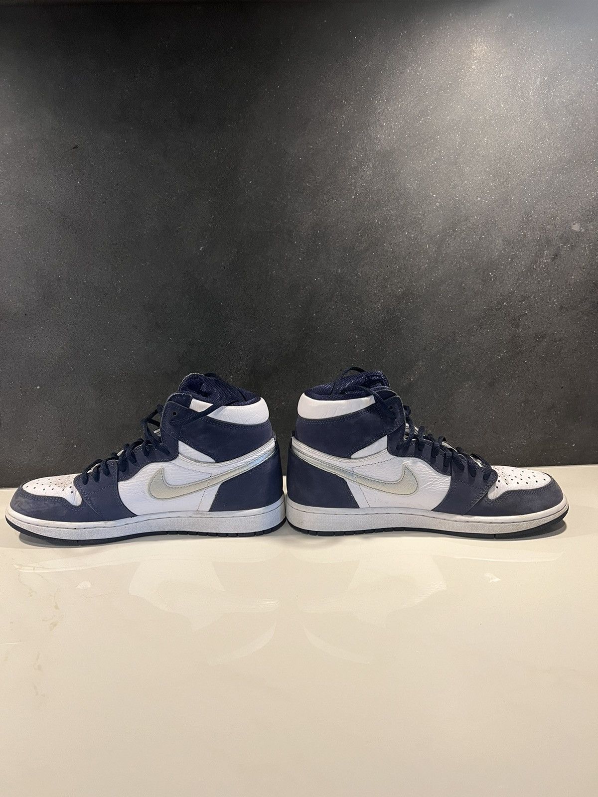 Jordan Brand × Nike Jordan 1 « Midnight Navy » Size US 9 / EU 42 - 2 Thumbnail