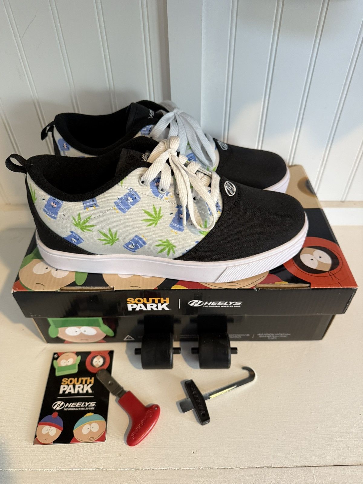 Heelys South Park x Heelys Pro 20 Shoes Size US 9 / EU 42 - 1 Thumbnail